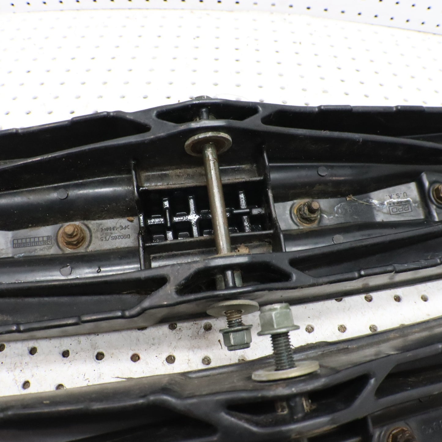 2016 Polaris Rush 800 Skis 1823916-070; 1825027-070 