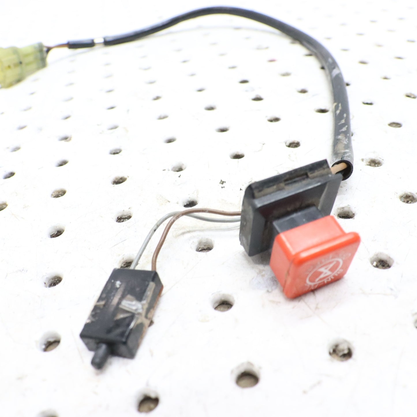 2007 Polaris Iq 600 Aux Shut Off Switch, Kill Switch 4011540; 4013382