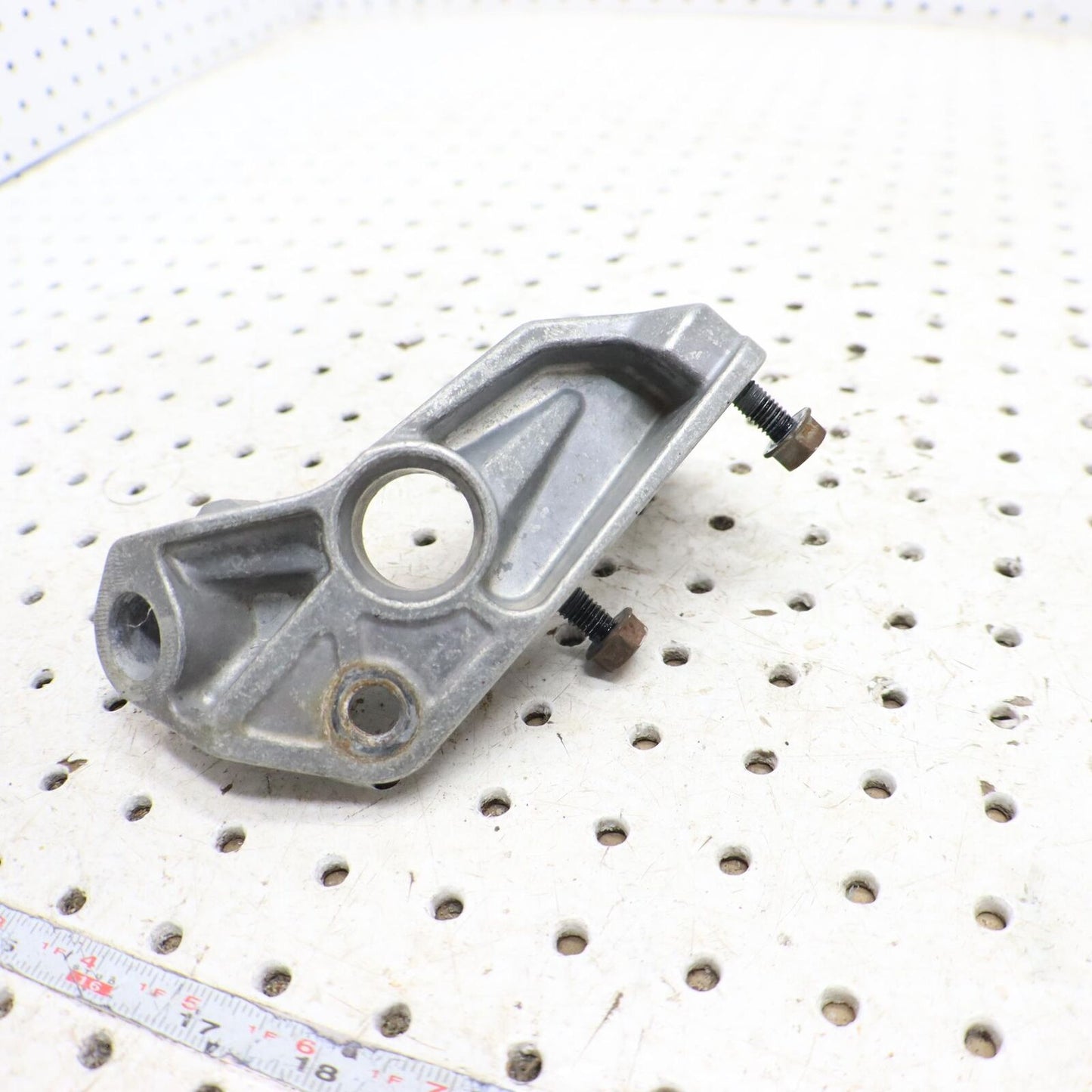 2015 POLARIS SWITCHBACK 800 FRAME SUPPORT BRACE, REAR, LEFT, MACH 5138292