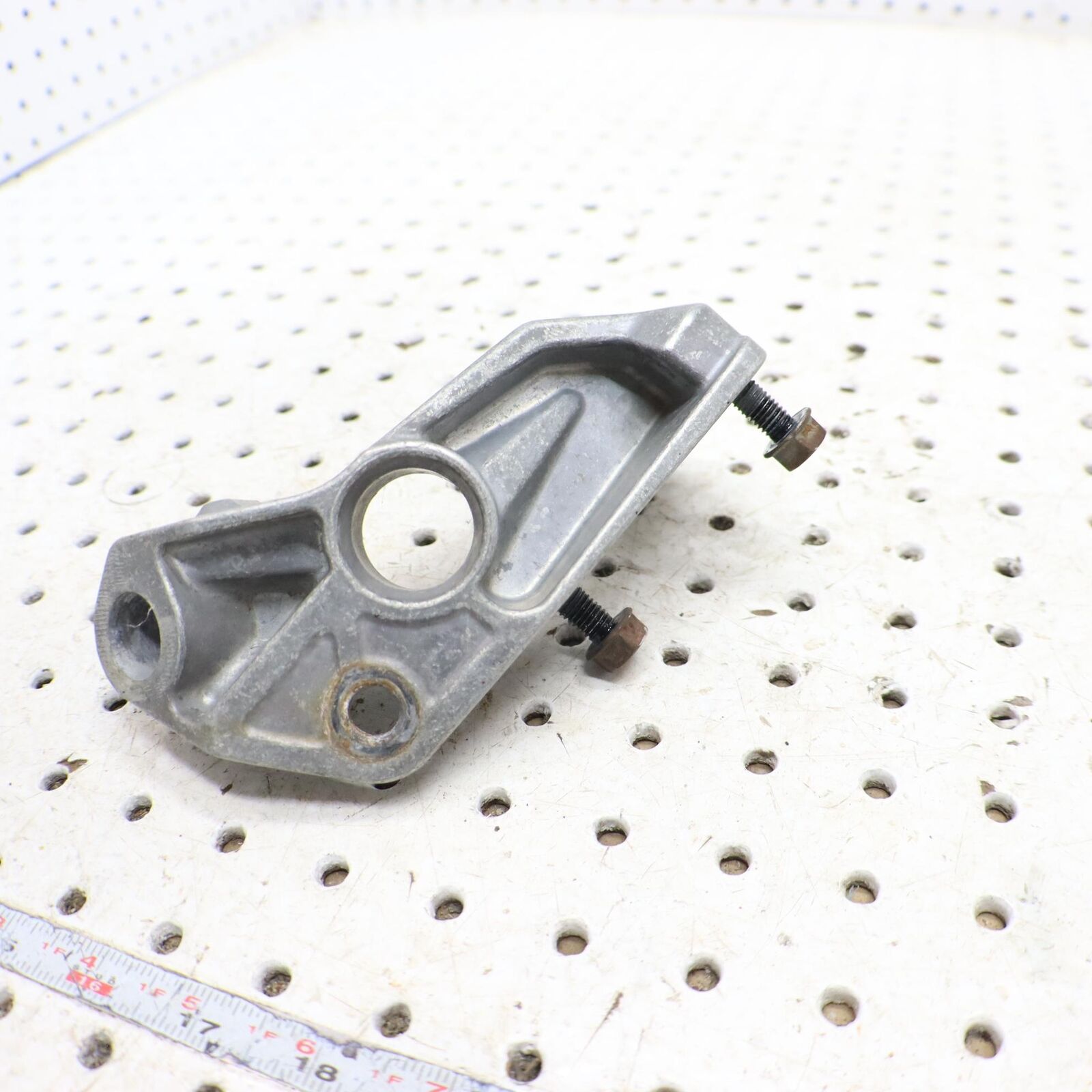 2015 POLARIS SWITCHBACK 800 FRAME SUPPORT BRACE, REAR, LEFT, MACH 5138292