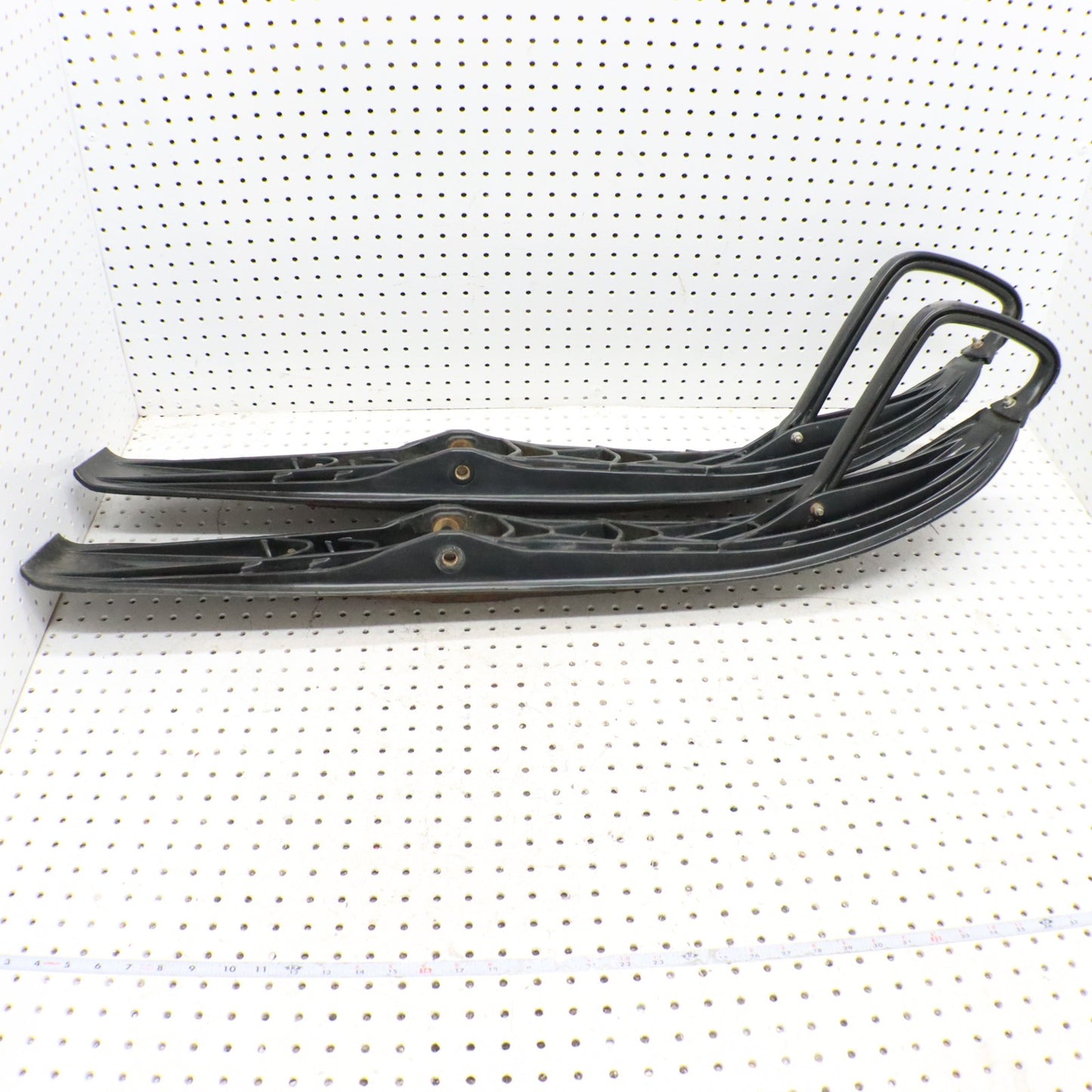 2009 Arctic Cat Crossfire R 8 Skis 2603-599 ; 2603-598 