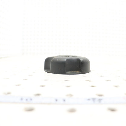 2009 Polaris Sportsman Xp 850 Gas Tank Cap Cover Lid 5433687; 5450389