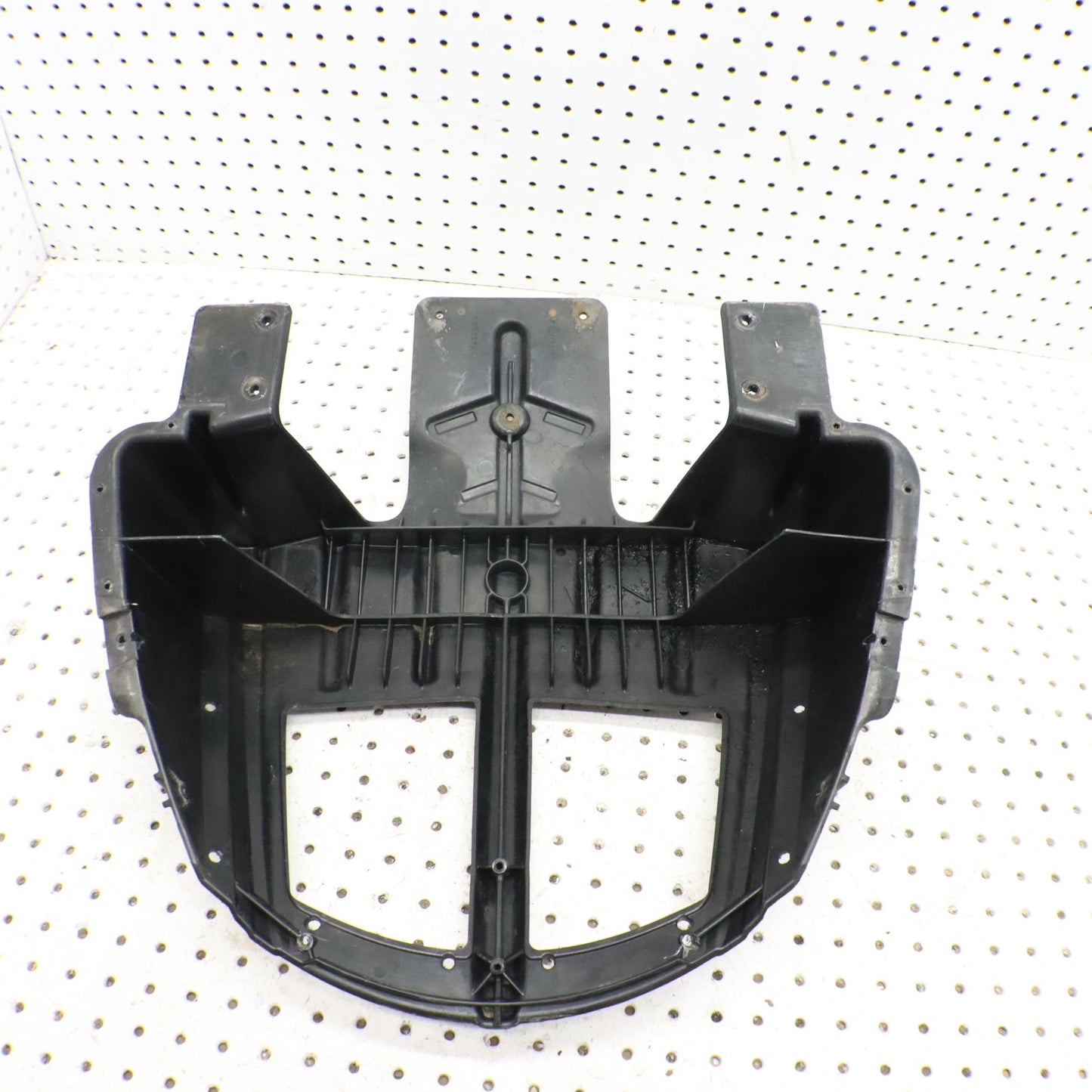 2007 Polaris Iq 600 Nosepan Nose Pan 5435075-070