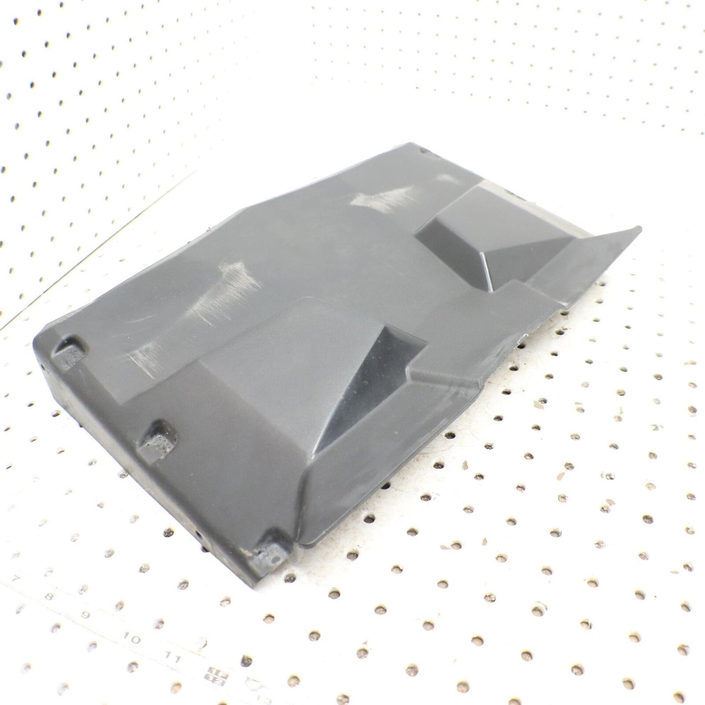 2015 POLARIS SWITCHBACK 800 FLAP PLATE UPPER 5450775