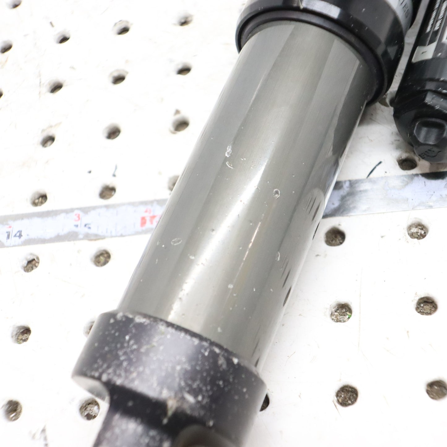 2016 Arctic Cat M8000 FOX FLOAT Front Track Shock 2704-816; 3704-130