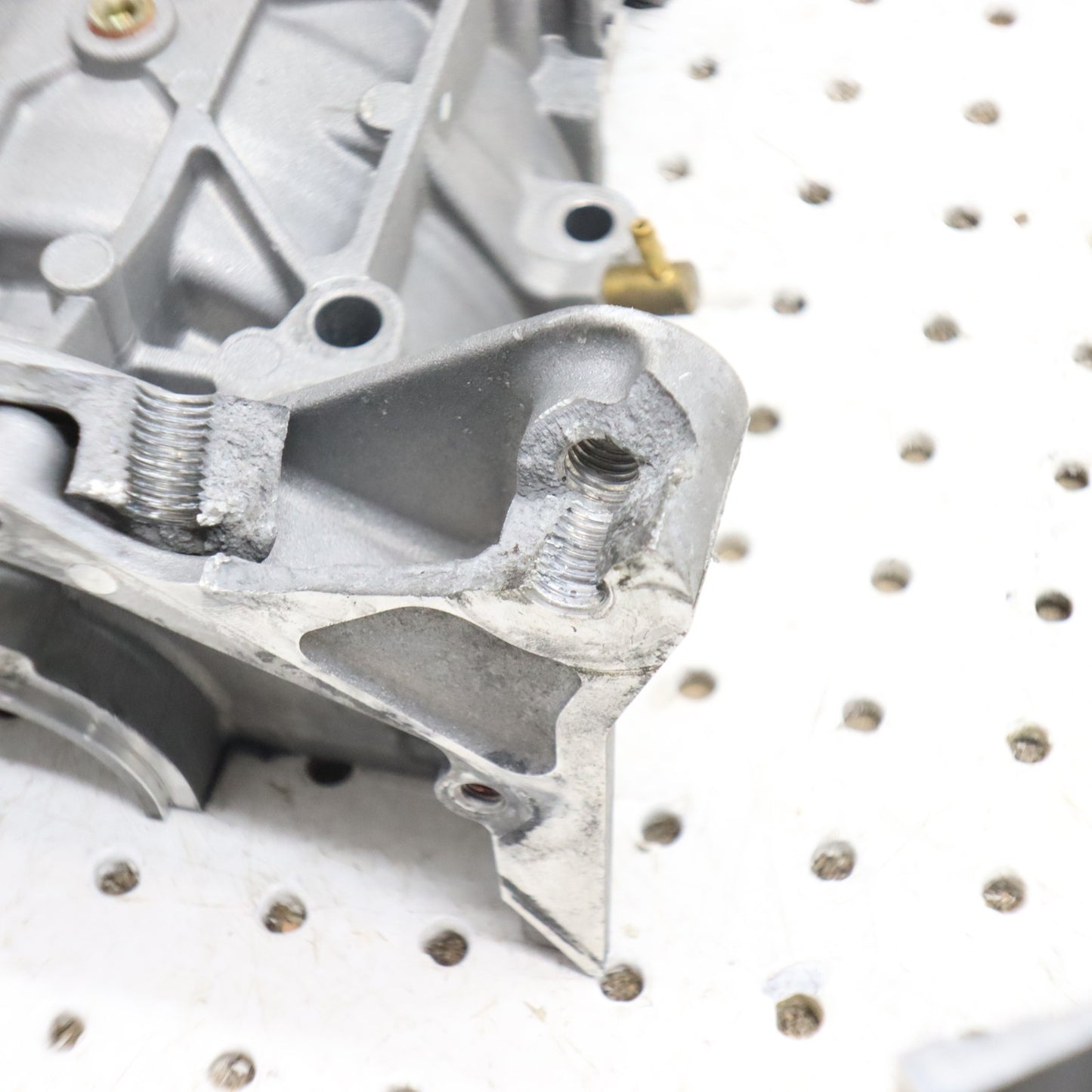 2016 Polaris Rush 800 Crankcase Engine Case Crank Case 2205651; 2207329 CORE