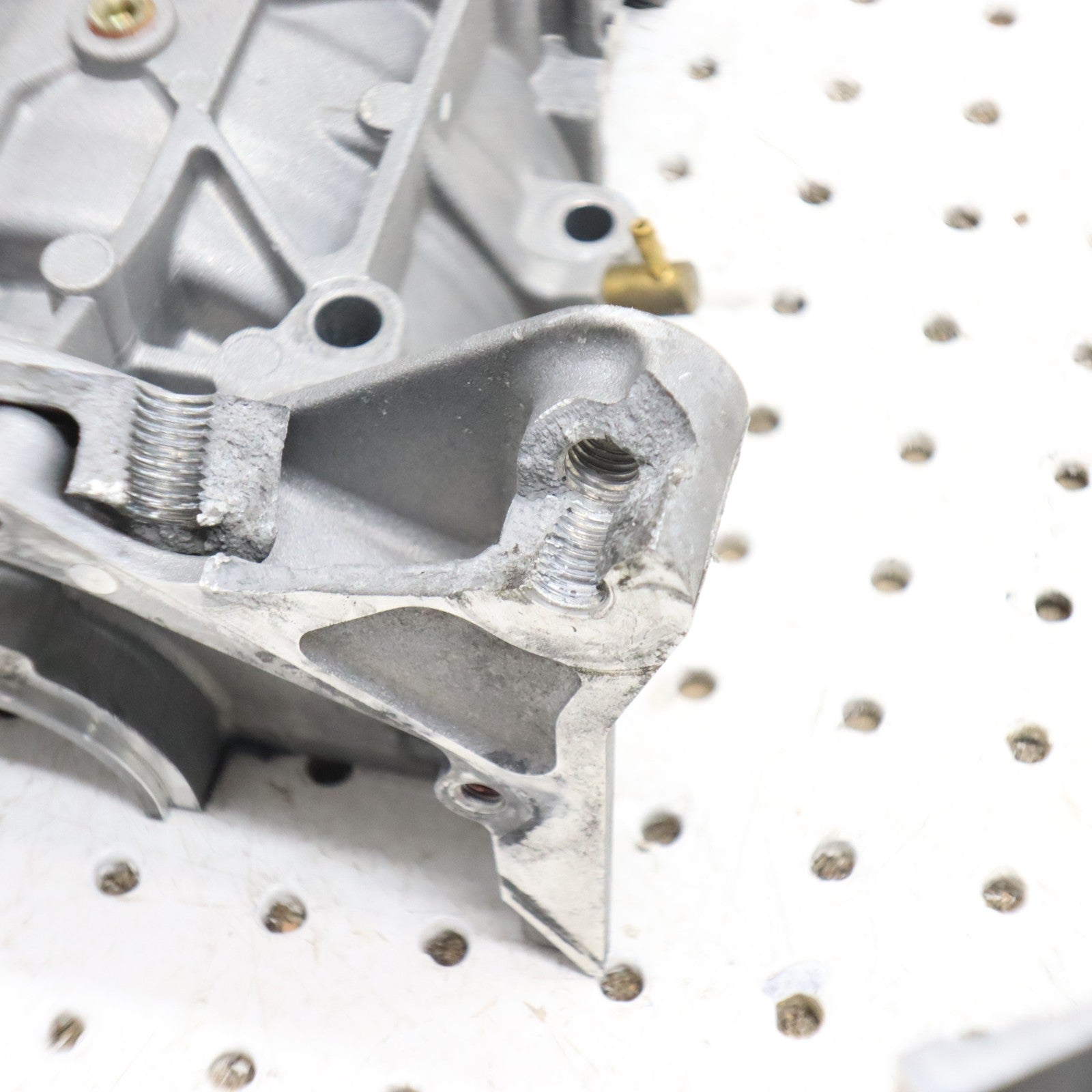 2016 Polaris Rush 800 Crankcase Engine Case Crank Case 2205651; 2207329 CORE