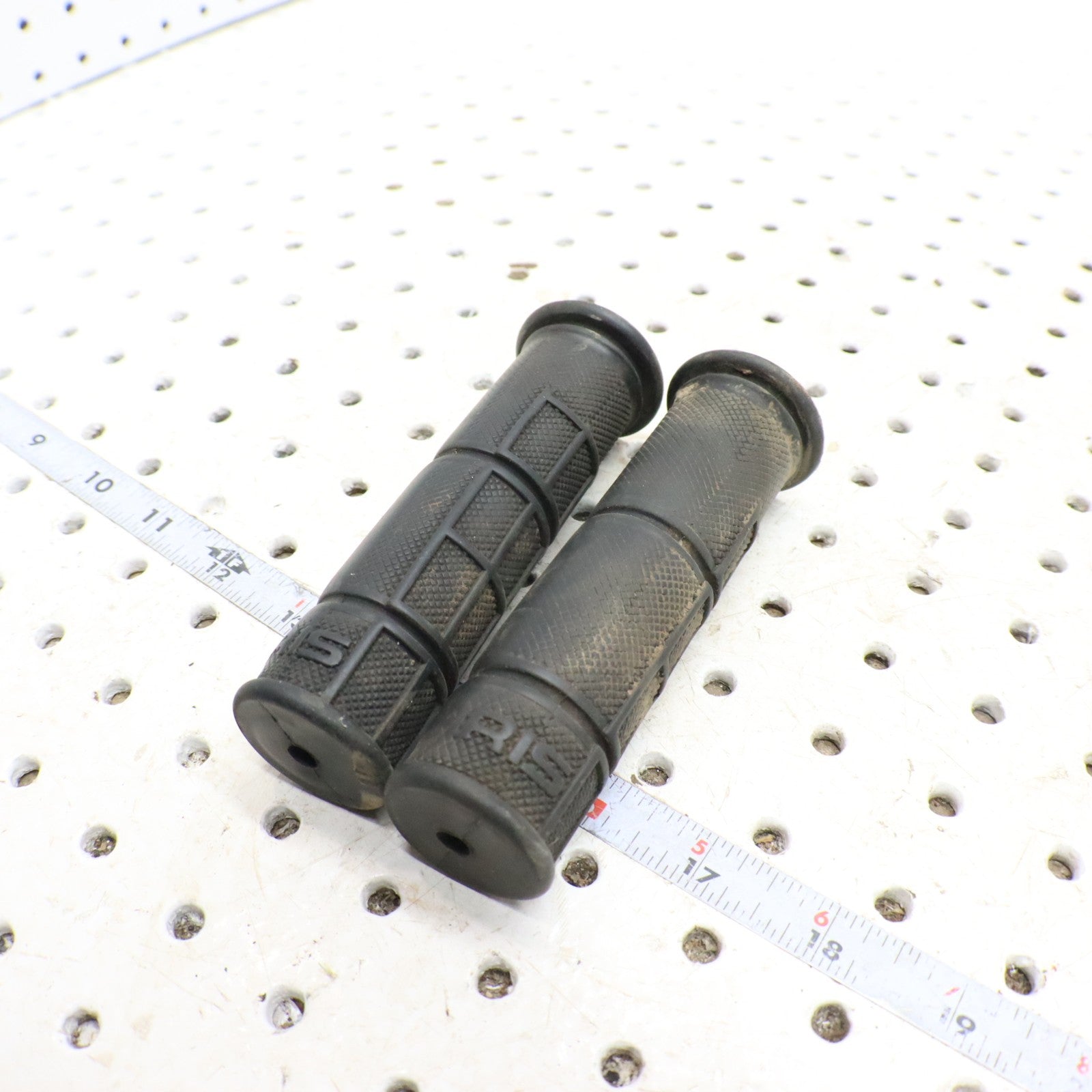 2015 Polaris Sportsman 570 Handlebar Grips 5413578-070