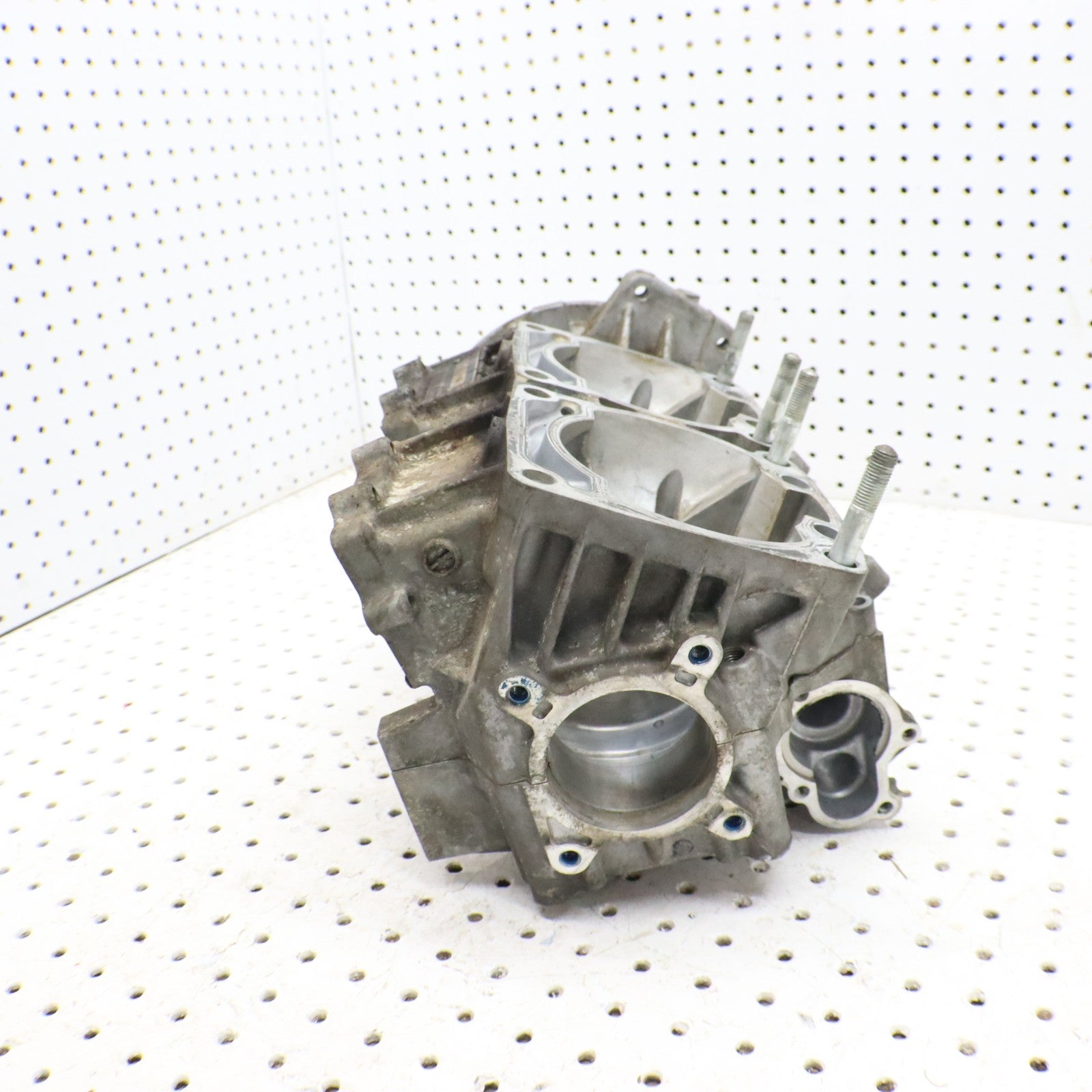 2009 Arctic Cat Crossfire R 8 Crankcase Engine Case Motor Crank Case 3007-526