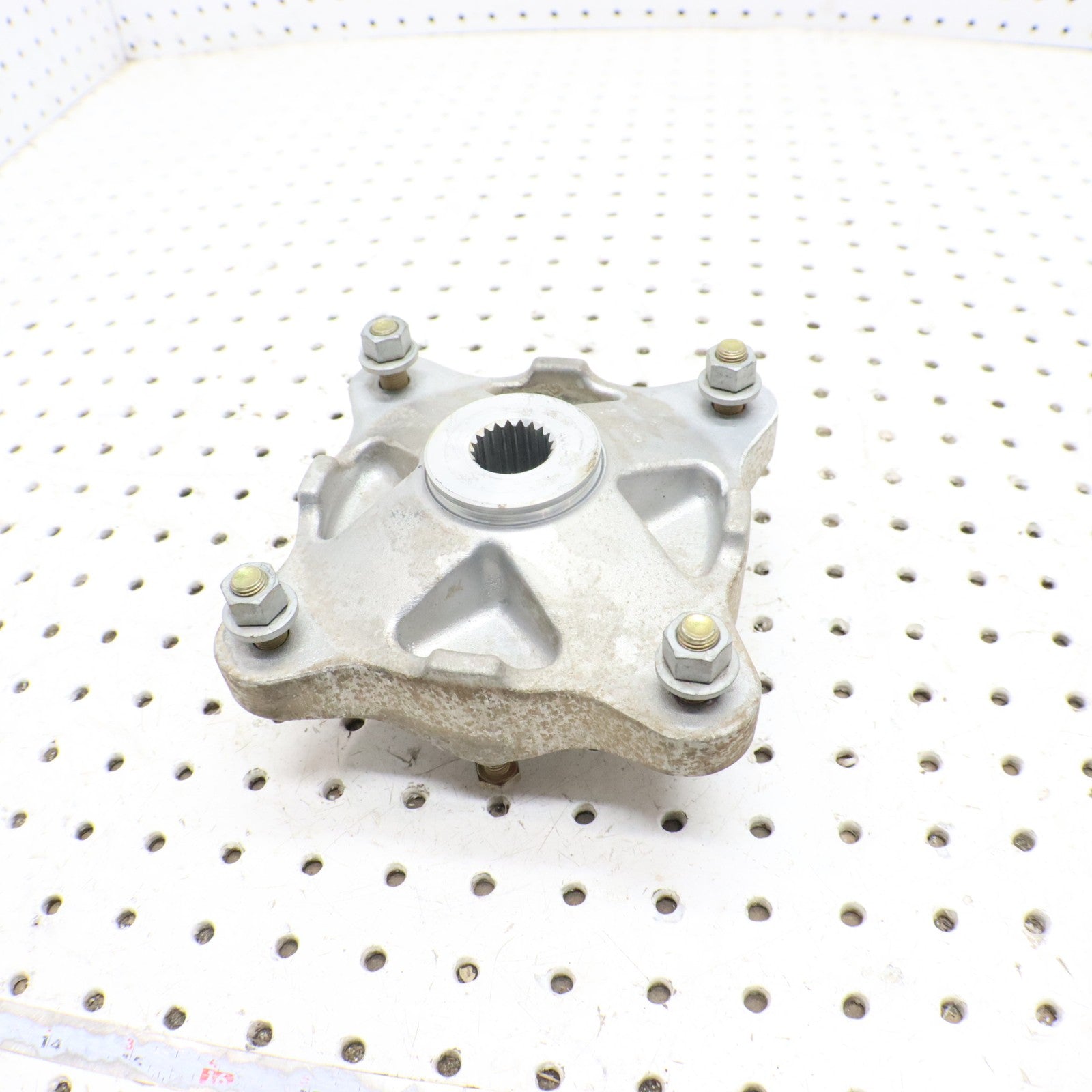 2024 Polaris Sportsman 570 Efi Eps FRONT Wheel Hub 5143612
