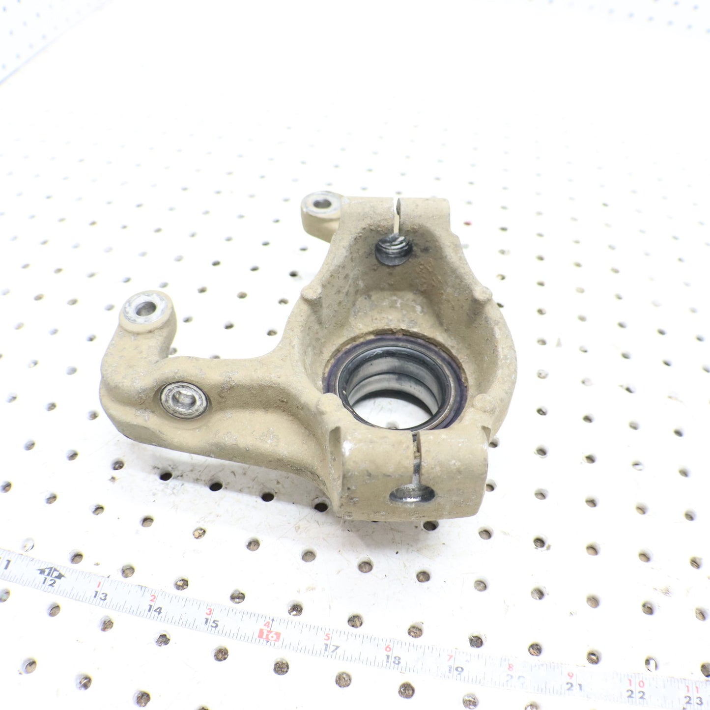 2009 Polaris Sportsman Xp 850 Steering Knuckle LEFT 5136733; 5143613