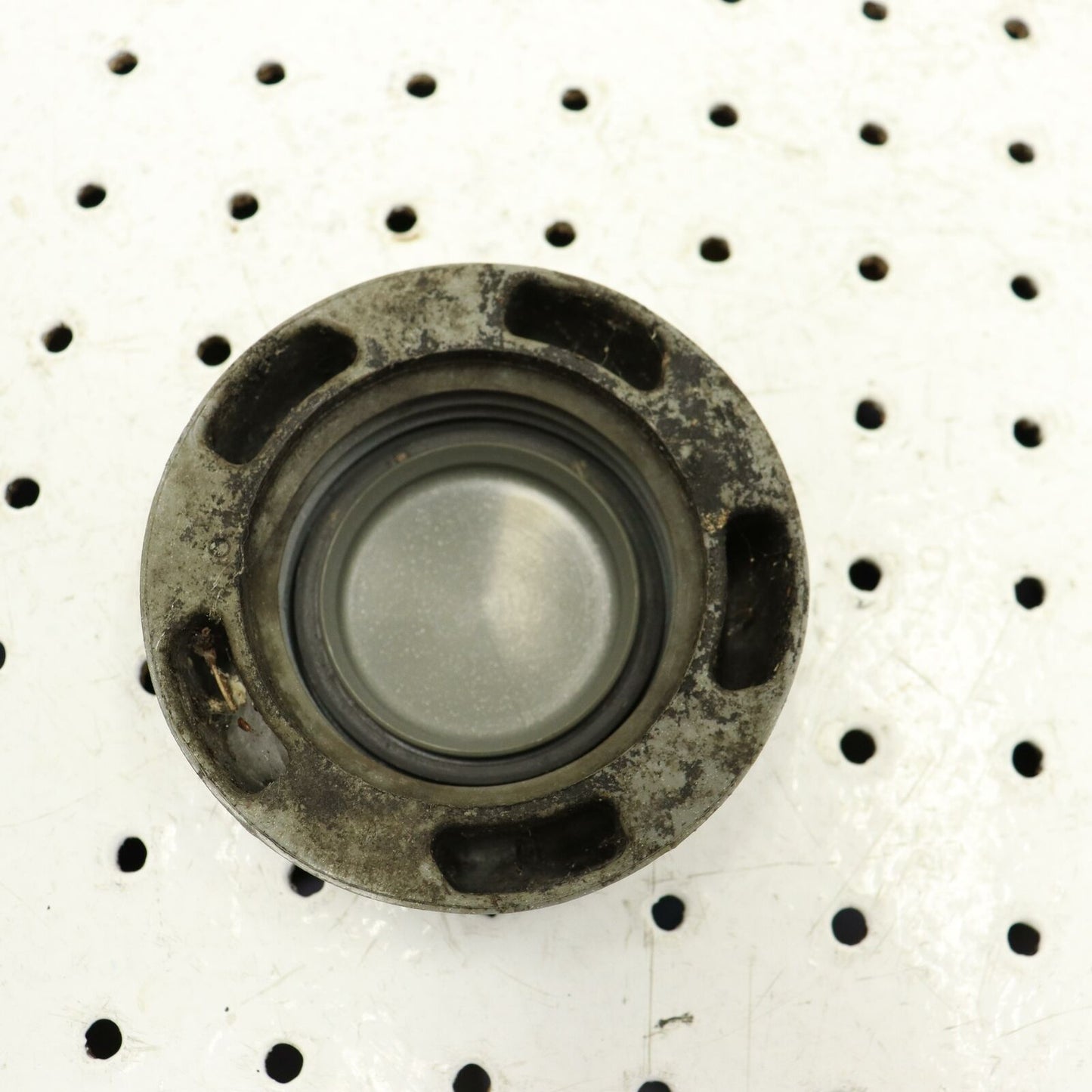 2002 POLARIS SPORTSMAN 700 GAS CAP COVER LID 5434329