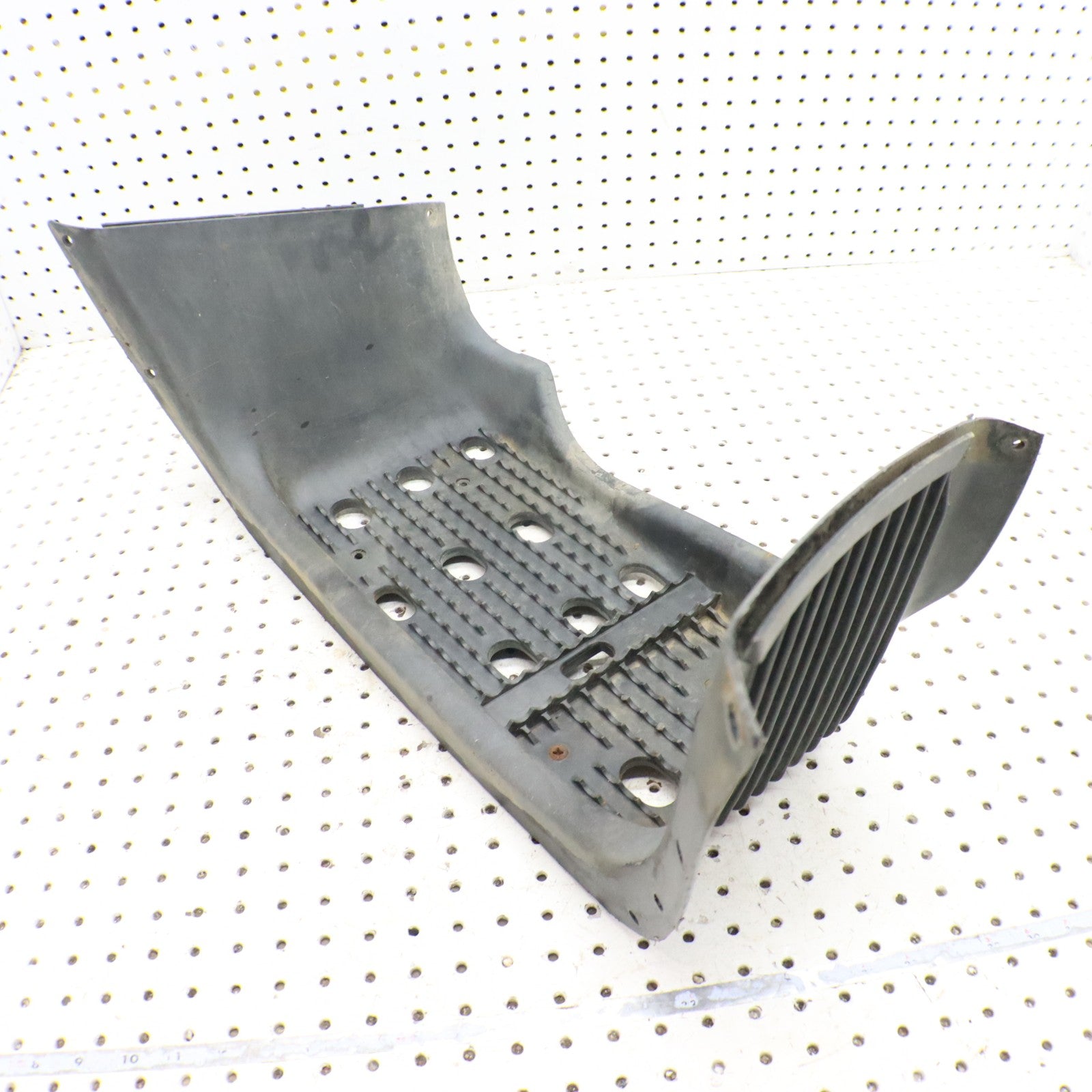 1998 Polaris Xplorer 400l Left Footwell Step Stand Footrest 5431771-070 5432221