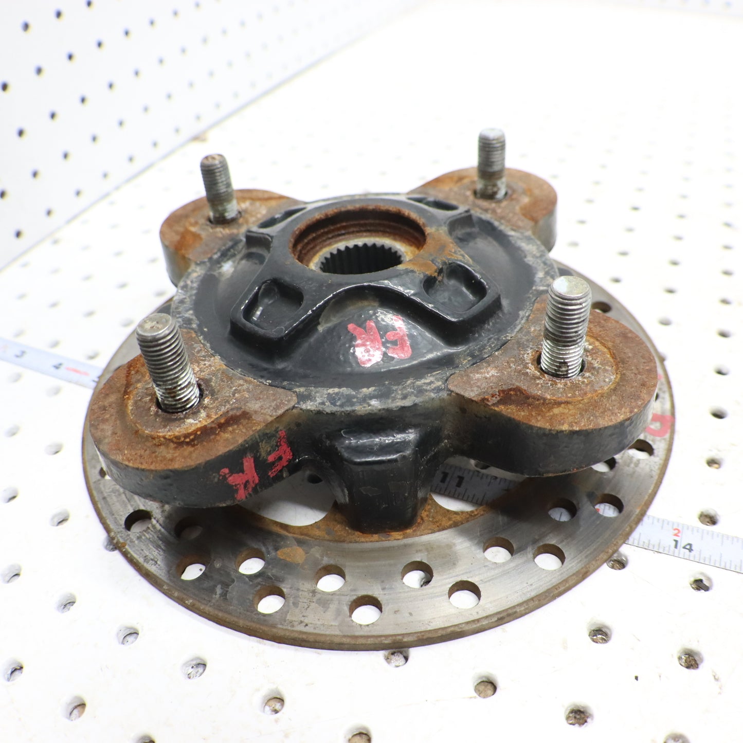 2013 Polaris Ranger Xp 900 Wheel Hub FRONT 5137387-067