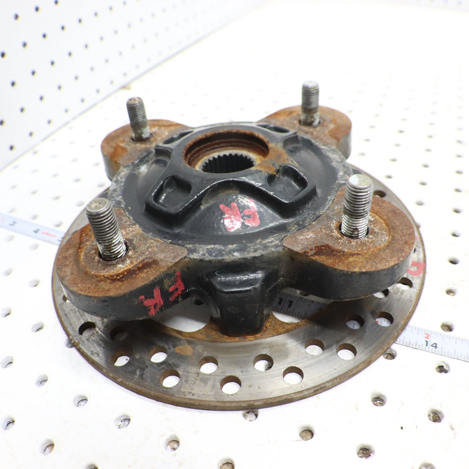 2013 Polaris Ranger Xp 900 Wheel Hub FRONT 5137387-067
