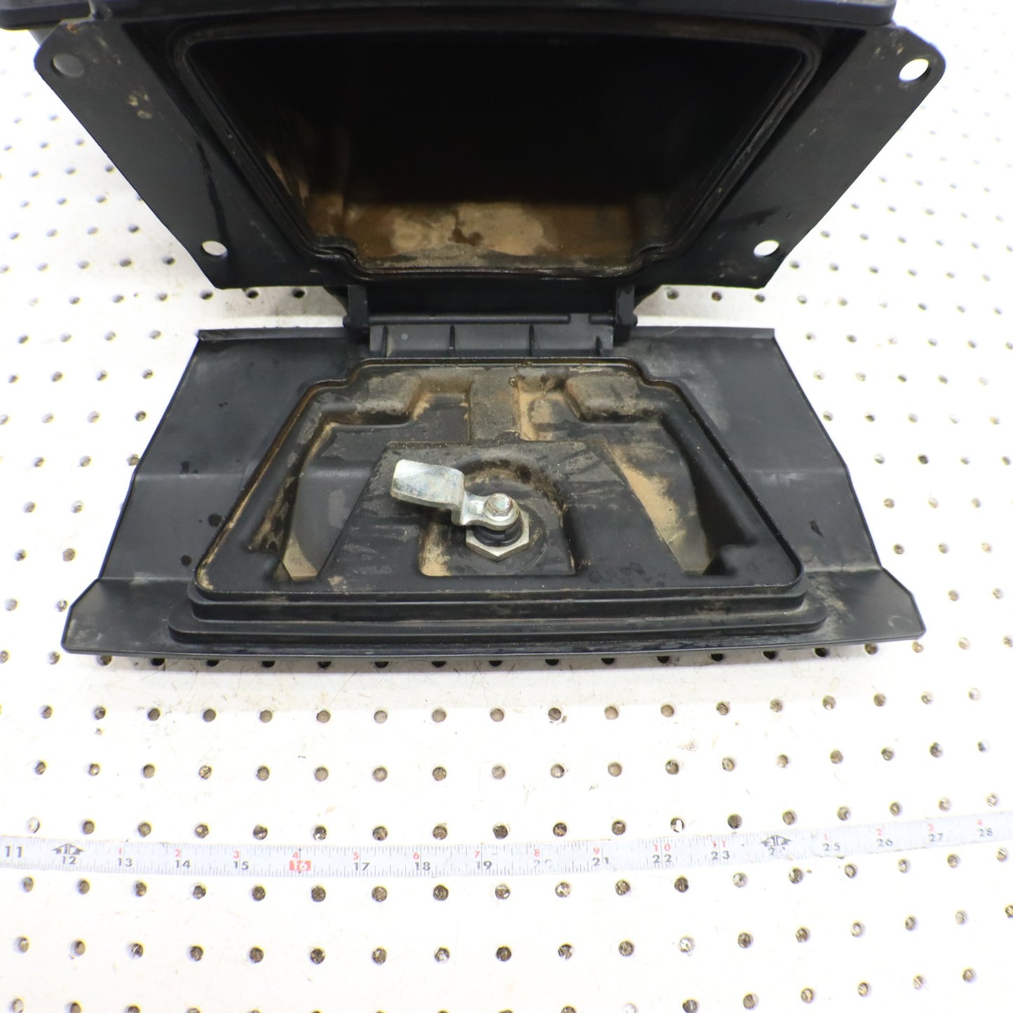 2009 Polaris Sportsman Xp 850 Storage Box Rear 2633432; 2633431 