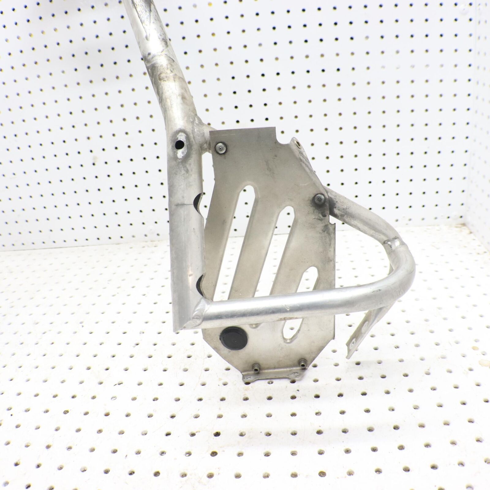 2014 POLARIS PRO RMK 800 OVER STRUCTURE FRAME TUBULAR ASSEMBLY 1018403 cracked
