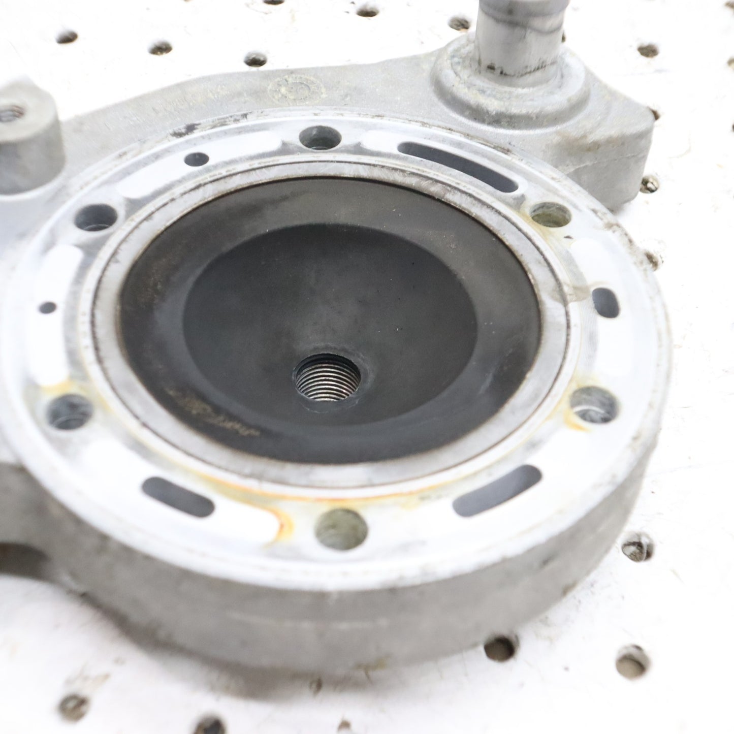 2007 Polaris Iq 600 Cylinder Head 3021790 GOOD!