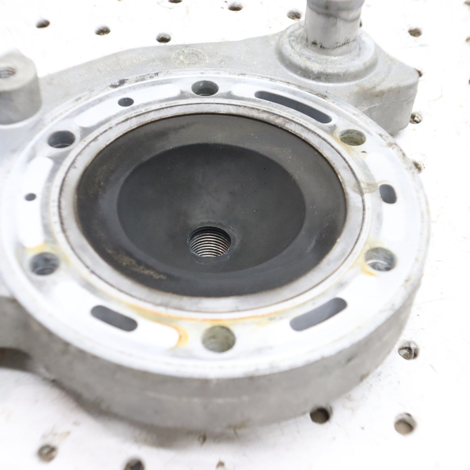 2007 Polaris Iq 600 Cylinder Head 3021790 GOOD!