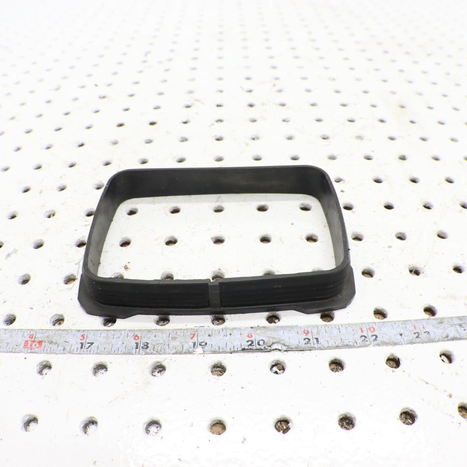 2014 POLARIS PRO RMK 800 GROMMET RUBBER MOUNT, DIGITAL CLUSTER 5413348
