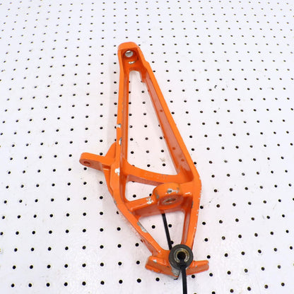 2015 ARCTIC CAT M8000 LEFT FRONT STEERING ARM SPINDLE KNUCKLE 3703-159 