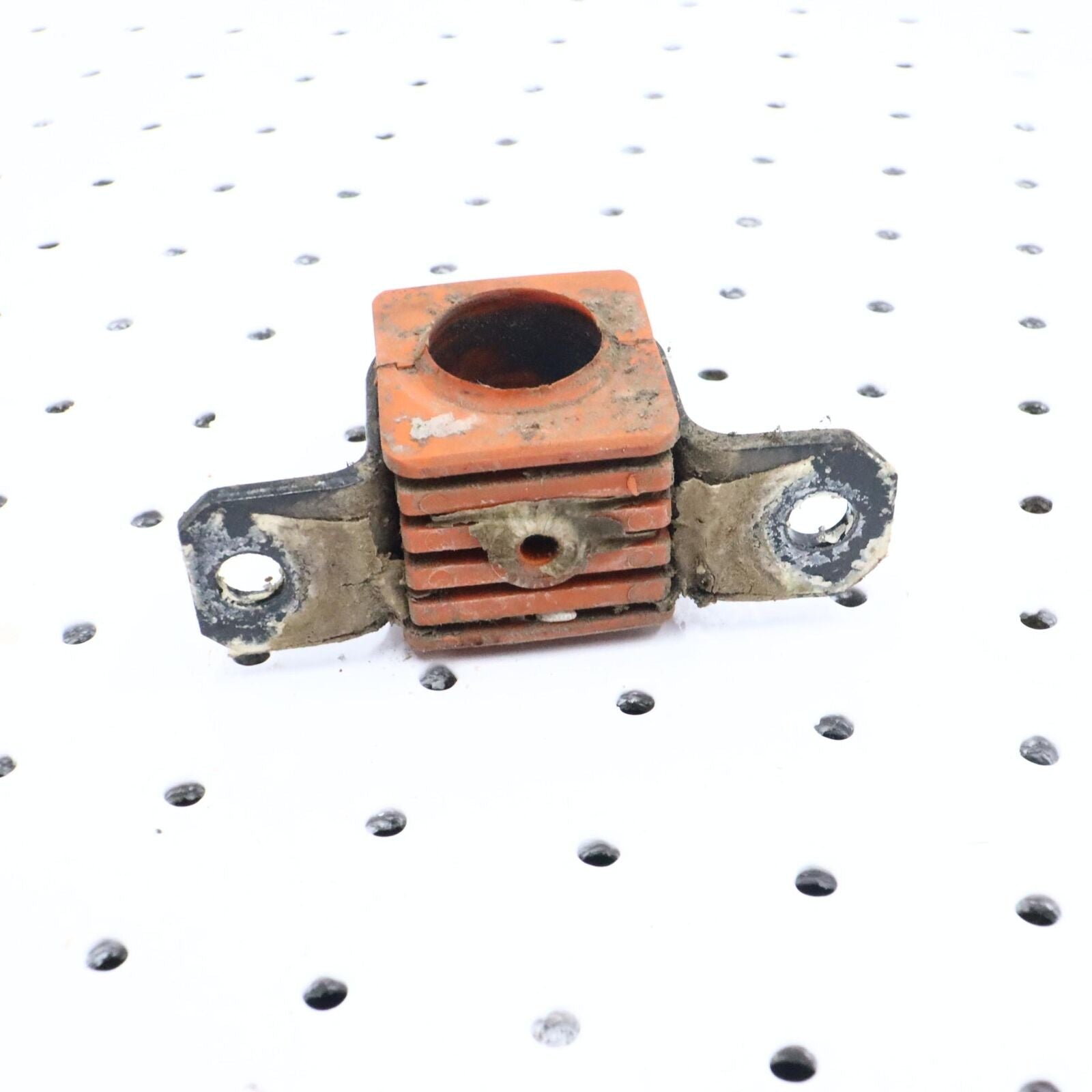 1999 POLARIS XPLORER 400 STEERING POST BUSHING BEARING BRACKET 5222999-067