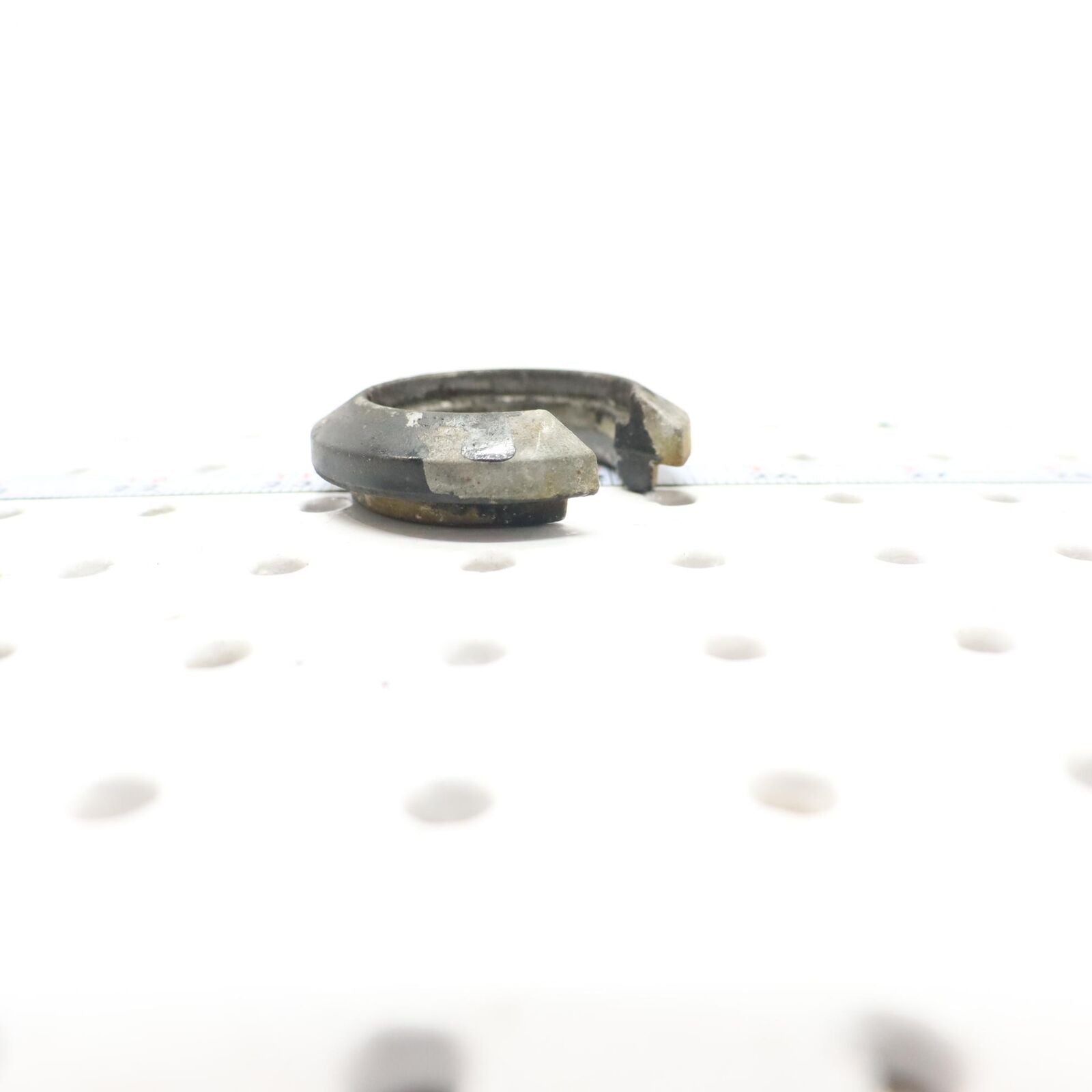 2011 ARCTIC CAT F8 SHOCK SPRING RETAINER 3604-200