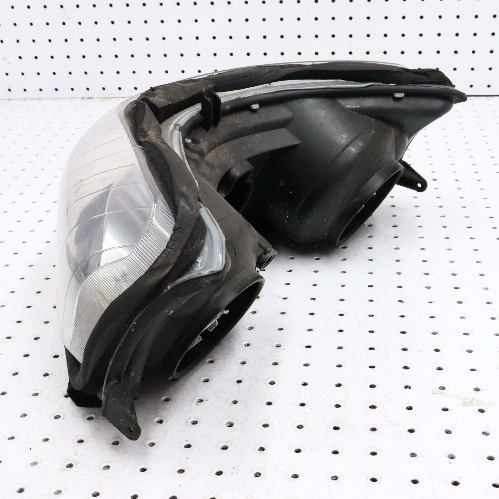 2007 POLARIS IQ 600 FRONT HEAD LIGHT LAMP HEADLIGHT 2410397
