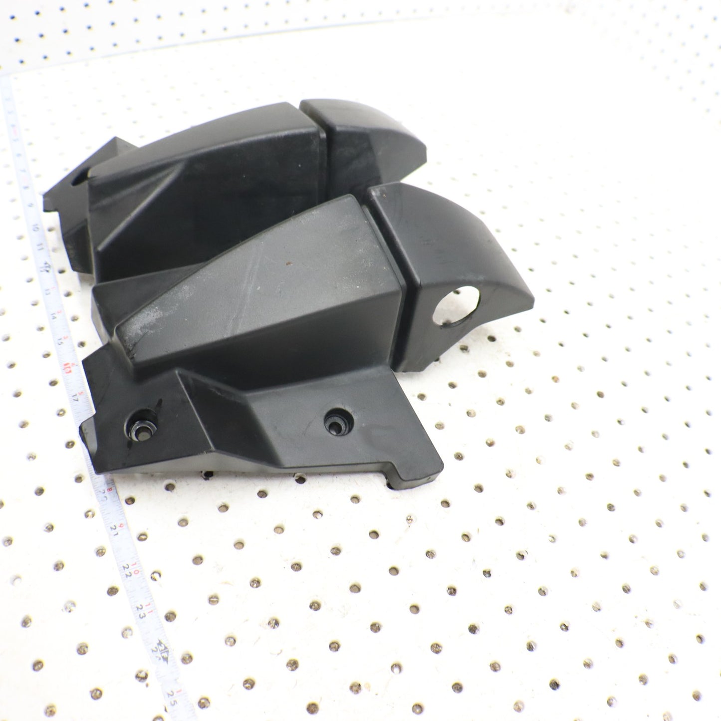 2009 Polaris Sportsman Xp 850 Rear Bumper Cover L & R 5435826-070; 5437453-070