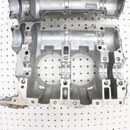 2013 Polaris Ranger Xp 900 Crank Case Engine Case 2204947, 2207371 GOOD!!