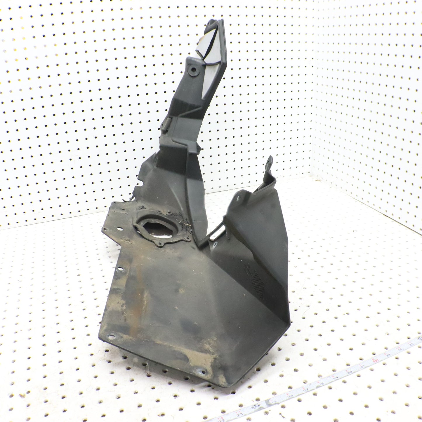 2016 Polaris Rush 800 Fender Bellypan Right 2635838