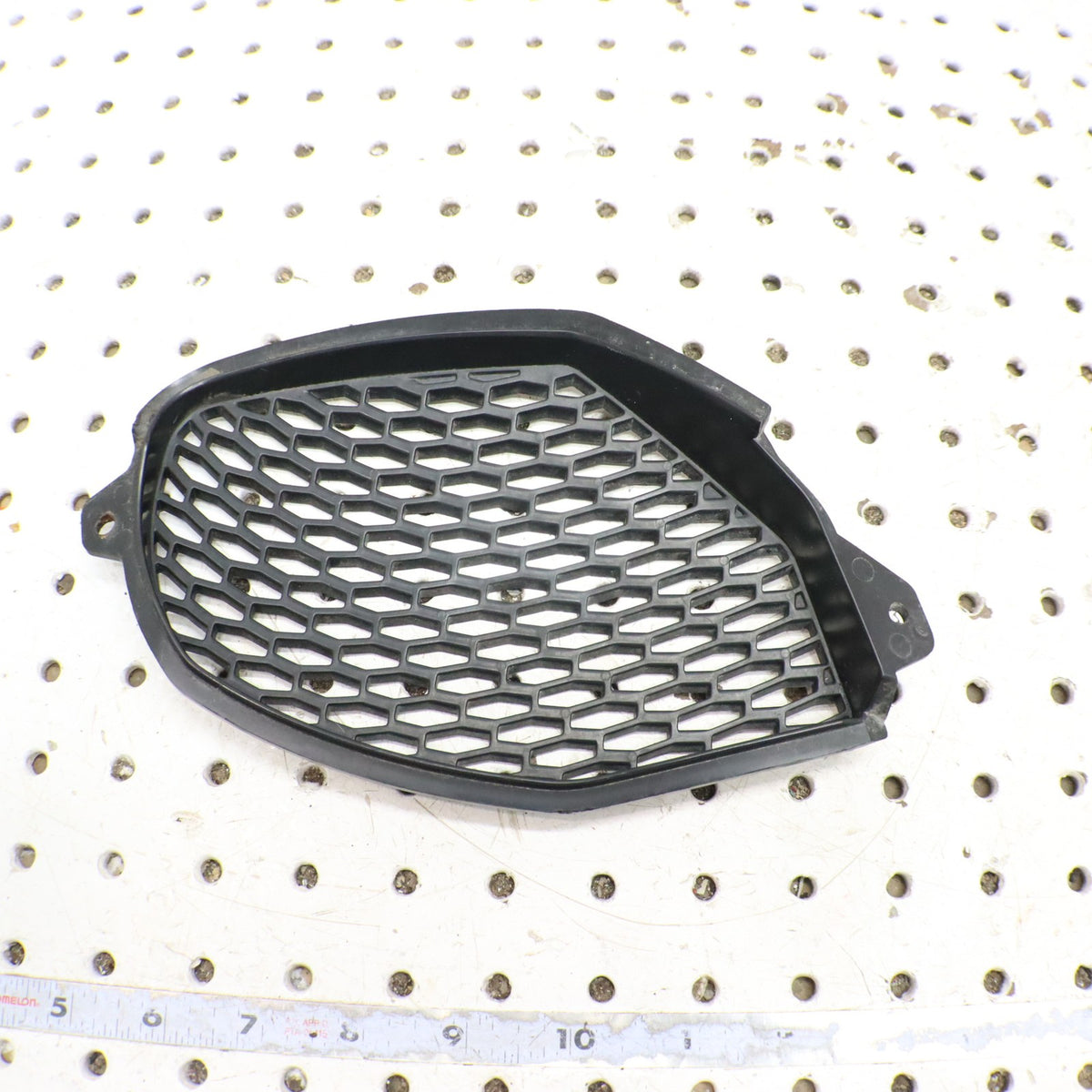 2007 Arctic Cat F6 RIGHT Hood Panel Screen Vent 4606-604