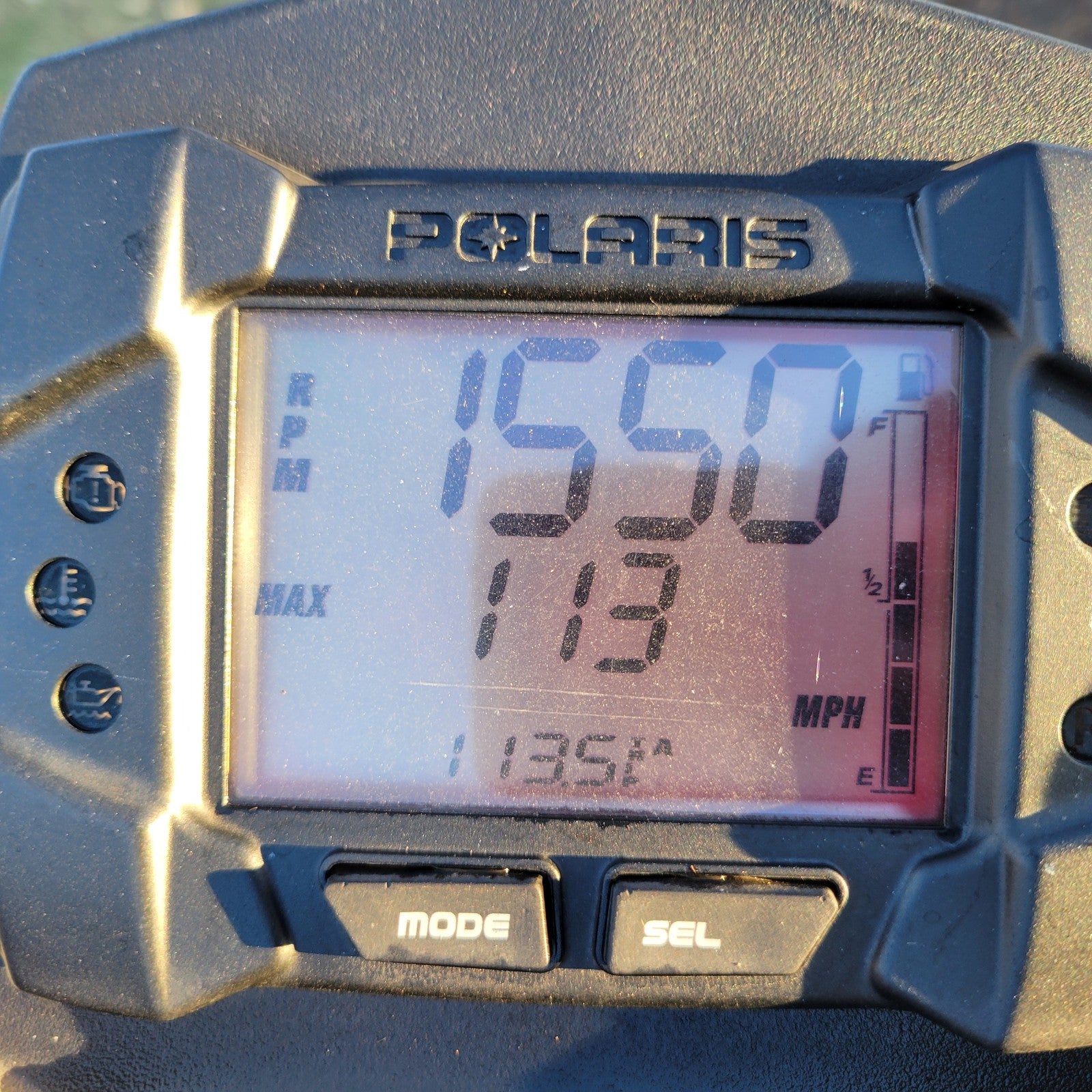 2016 Polaris Rush 800 Gauge Speedometer Display 2412901 148.1 HRS 4624 MIELS