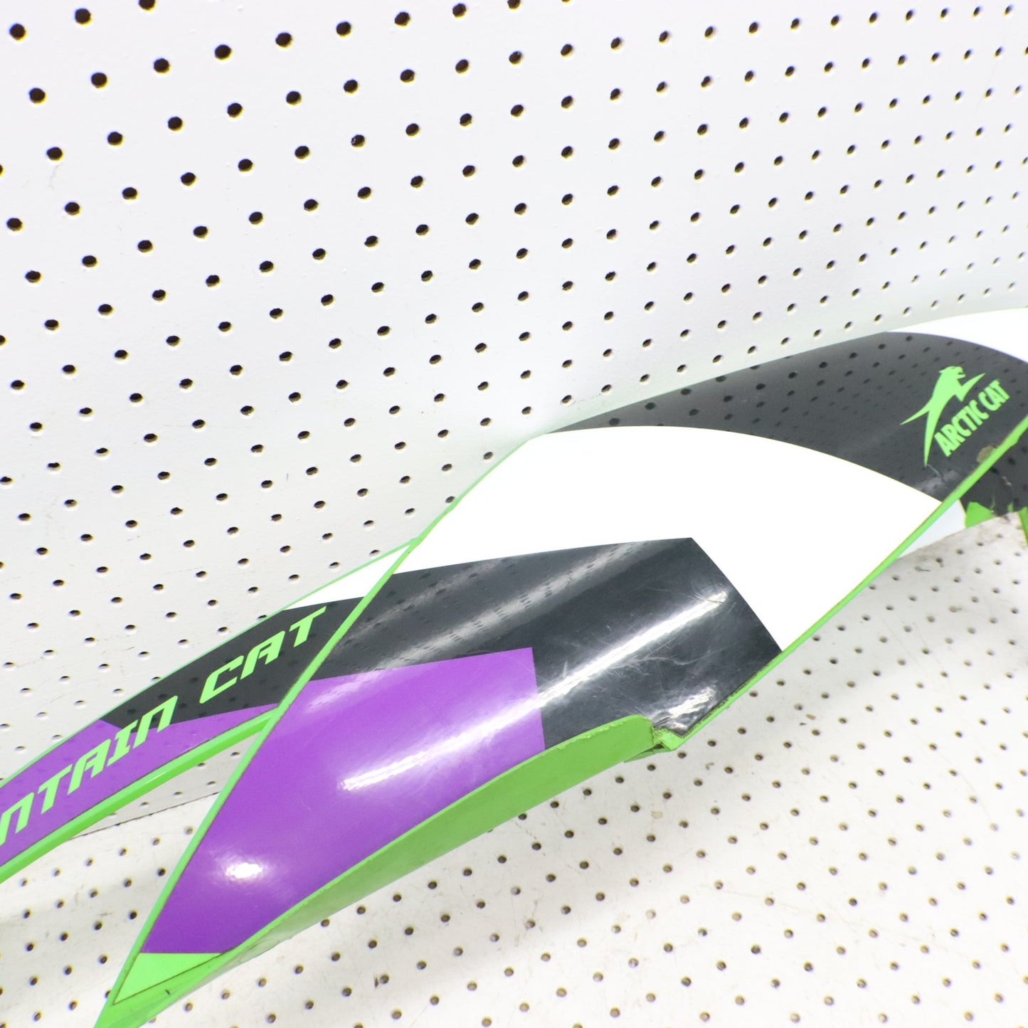 2016 Arctic Cat M8000 Hood RIGHT 4718-662 ; 3718-656