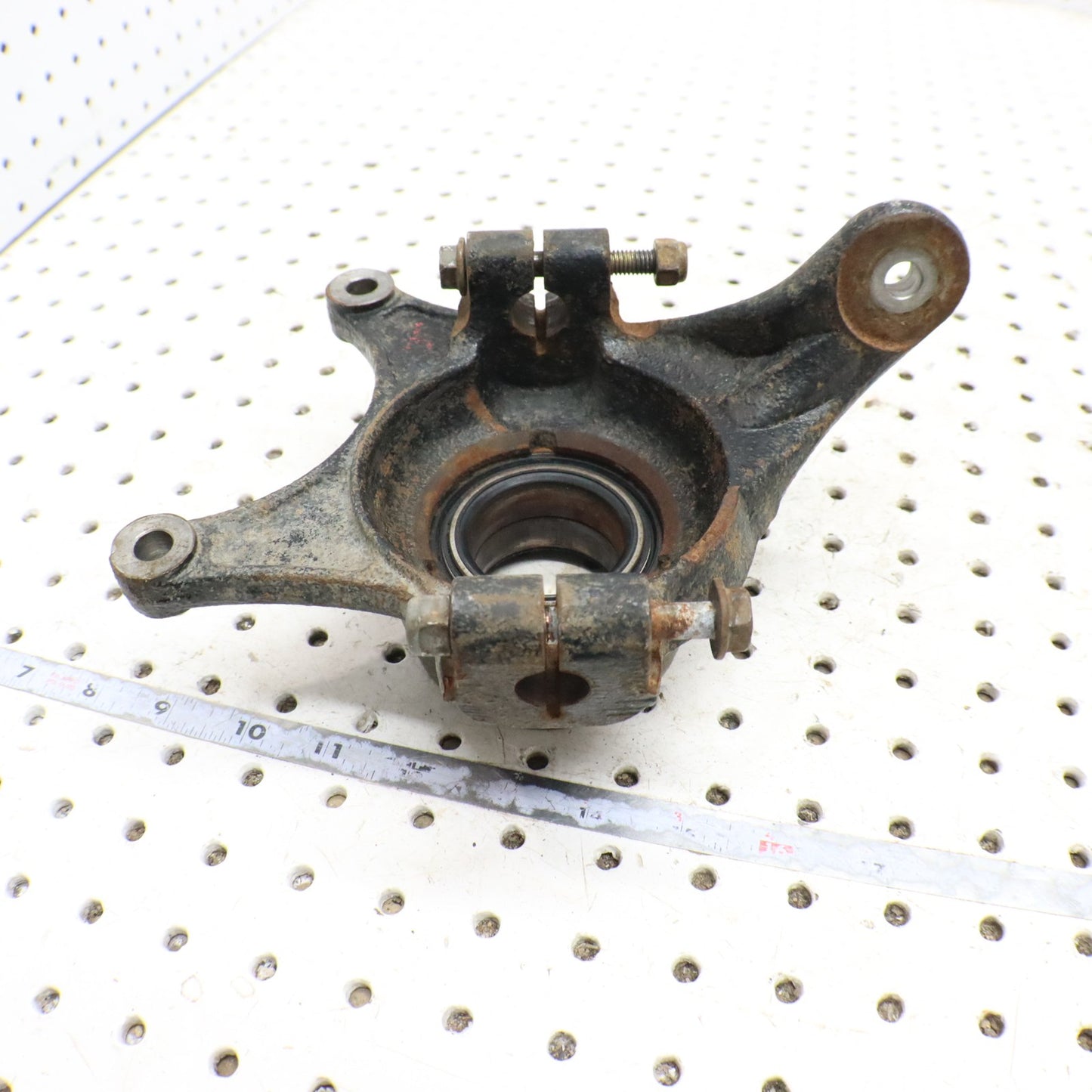 2013 Polaris Ranger 800 RIGHT Steering Knuckle 5136949