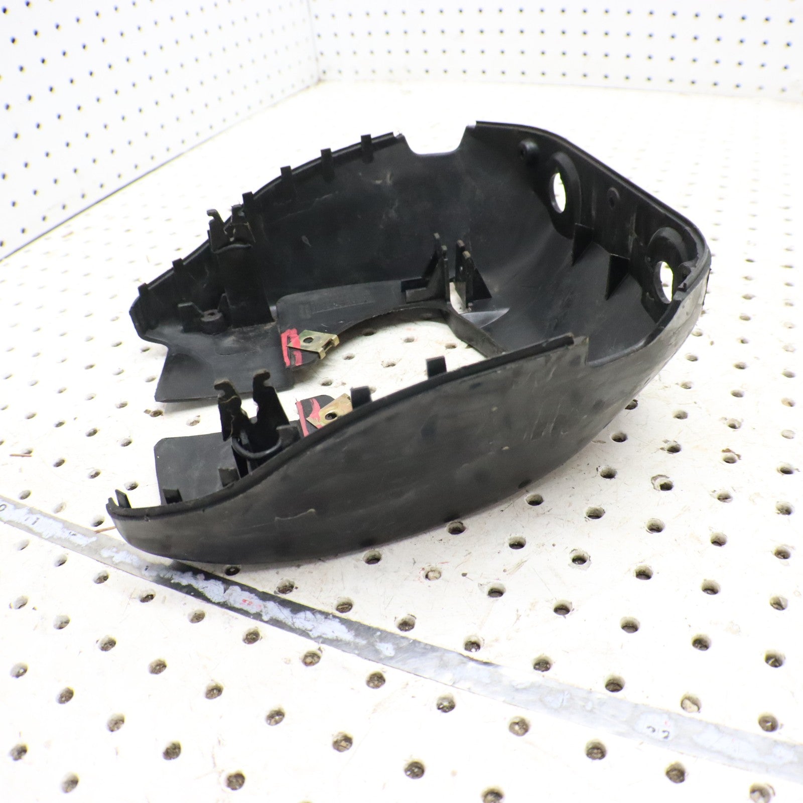 1998 Polaris Xplorer 400l Headlight Gauge Pod Lower 5431811-070 