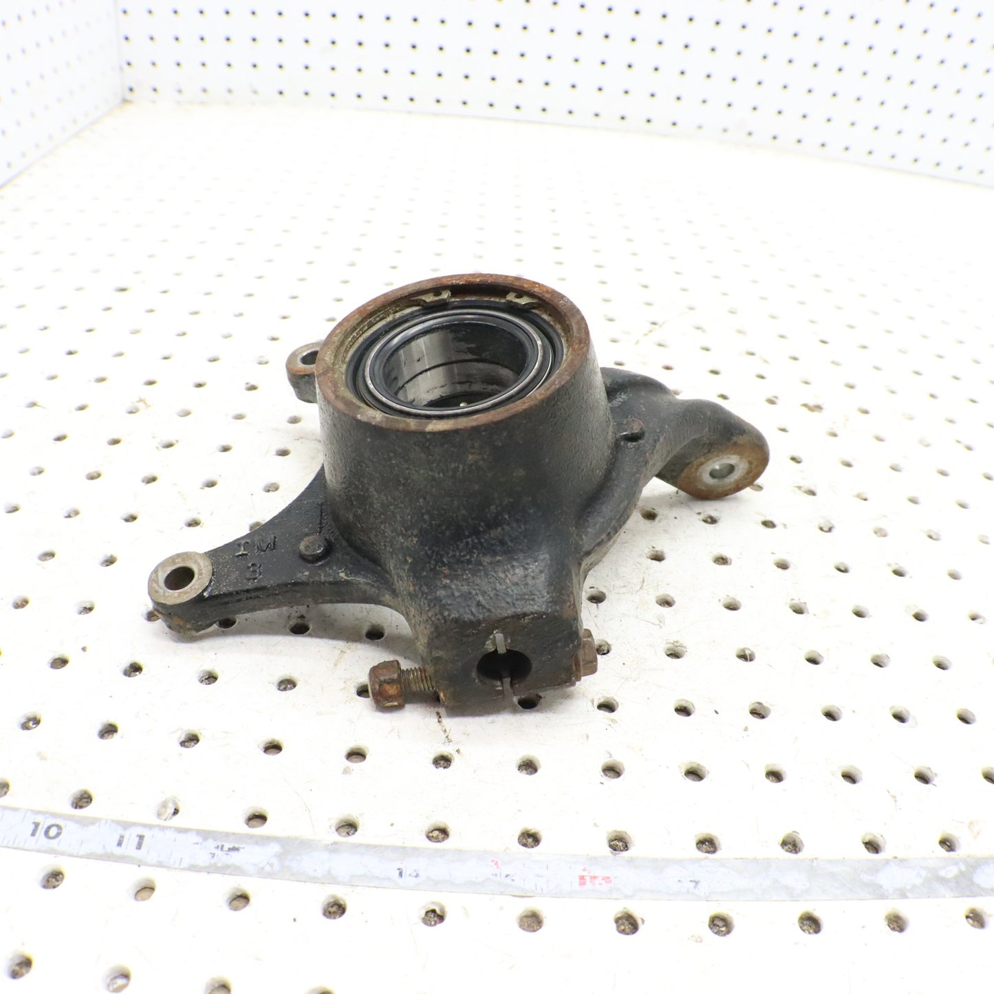 2013 Polaris Ranger 800 Steering Knuckle LEFT 5136948
