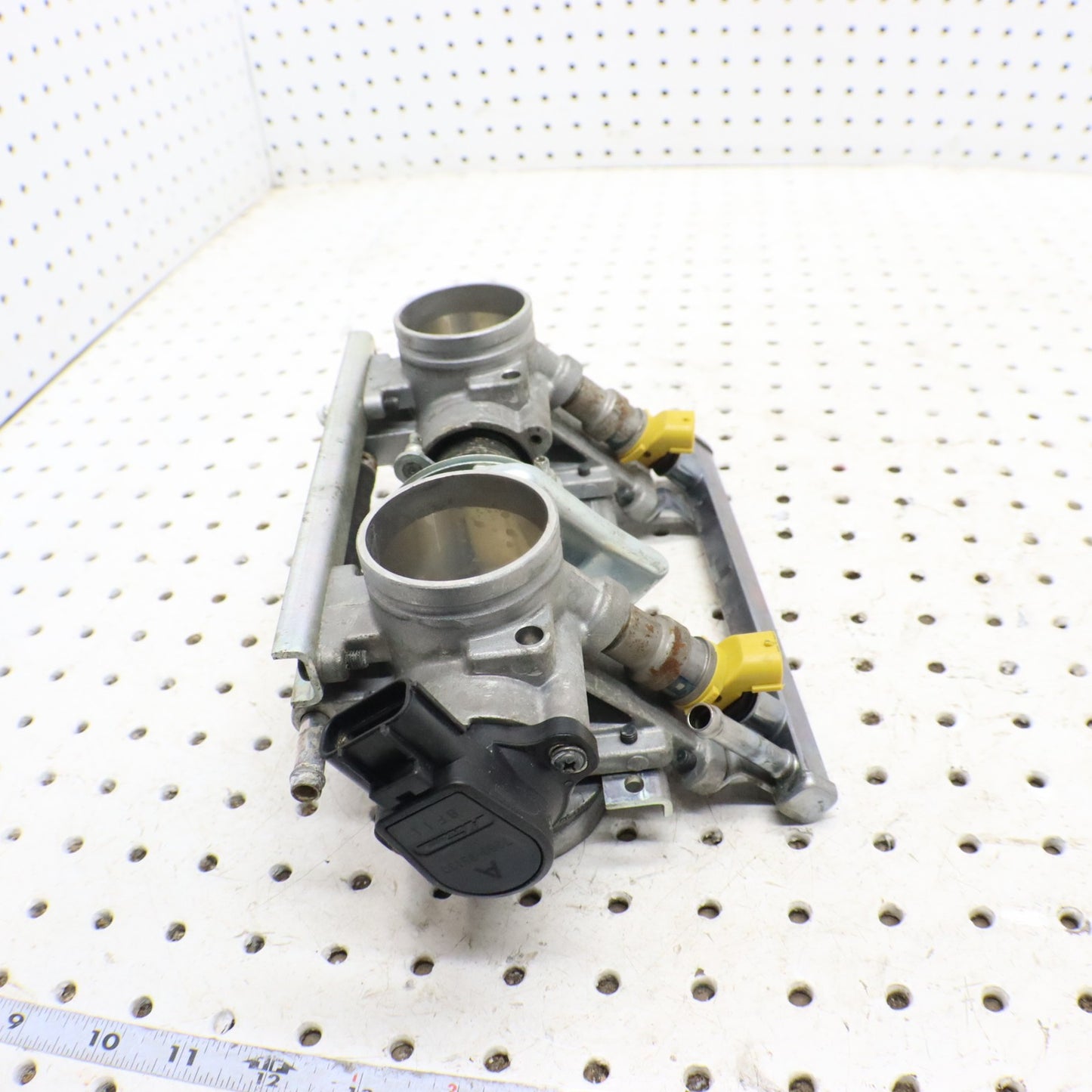 2009 Arctic Cat Crossfire R 8 Throttle Body SQUARE INJECTORS 3007-706; 3007-699 
