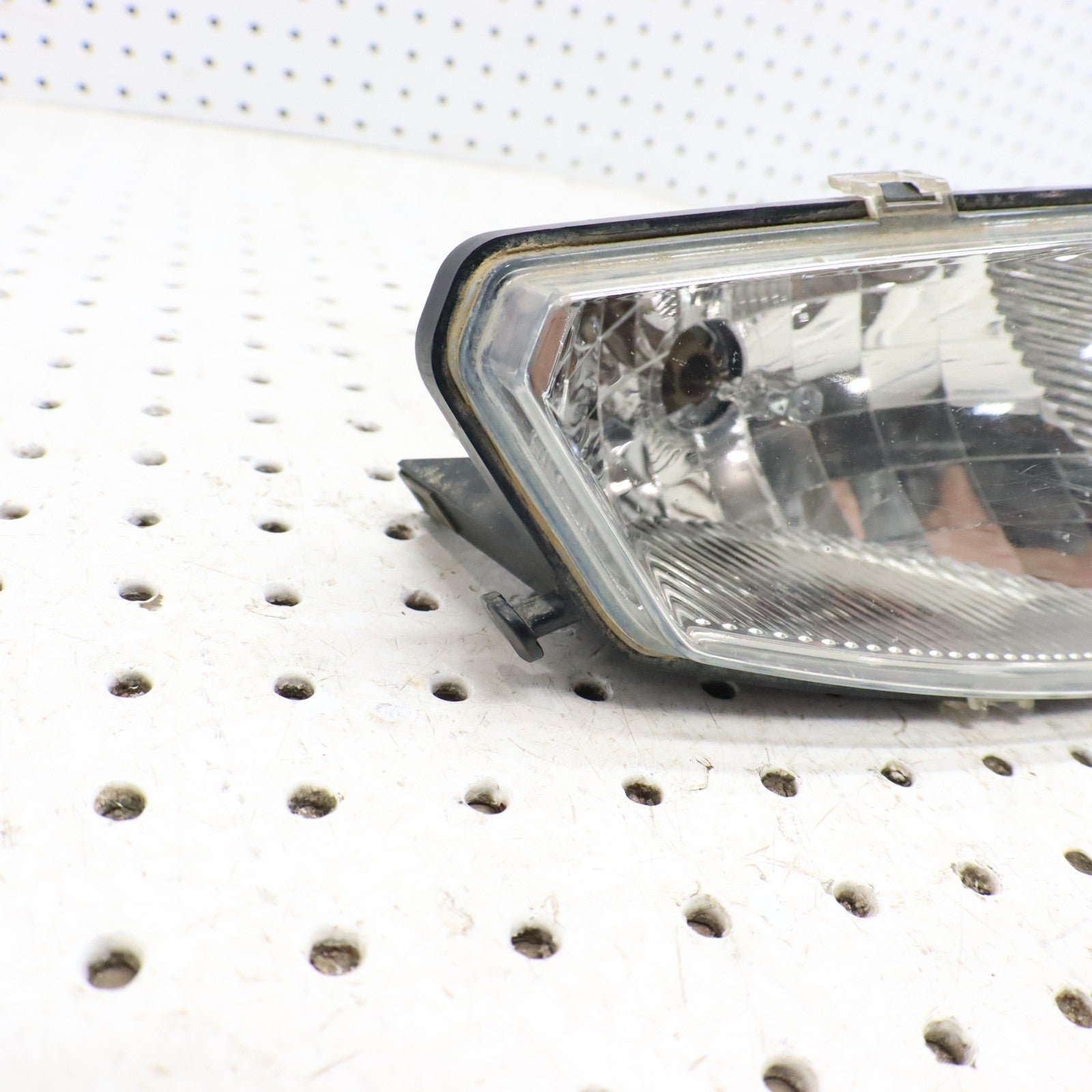 2009 Polaris Sportsman 800 Headlight Head Light Bumper 2410736