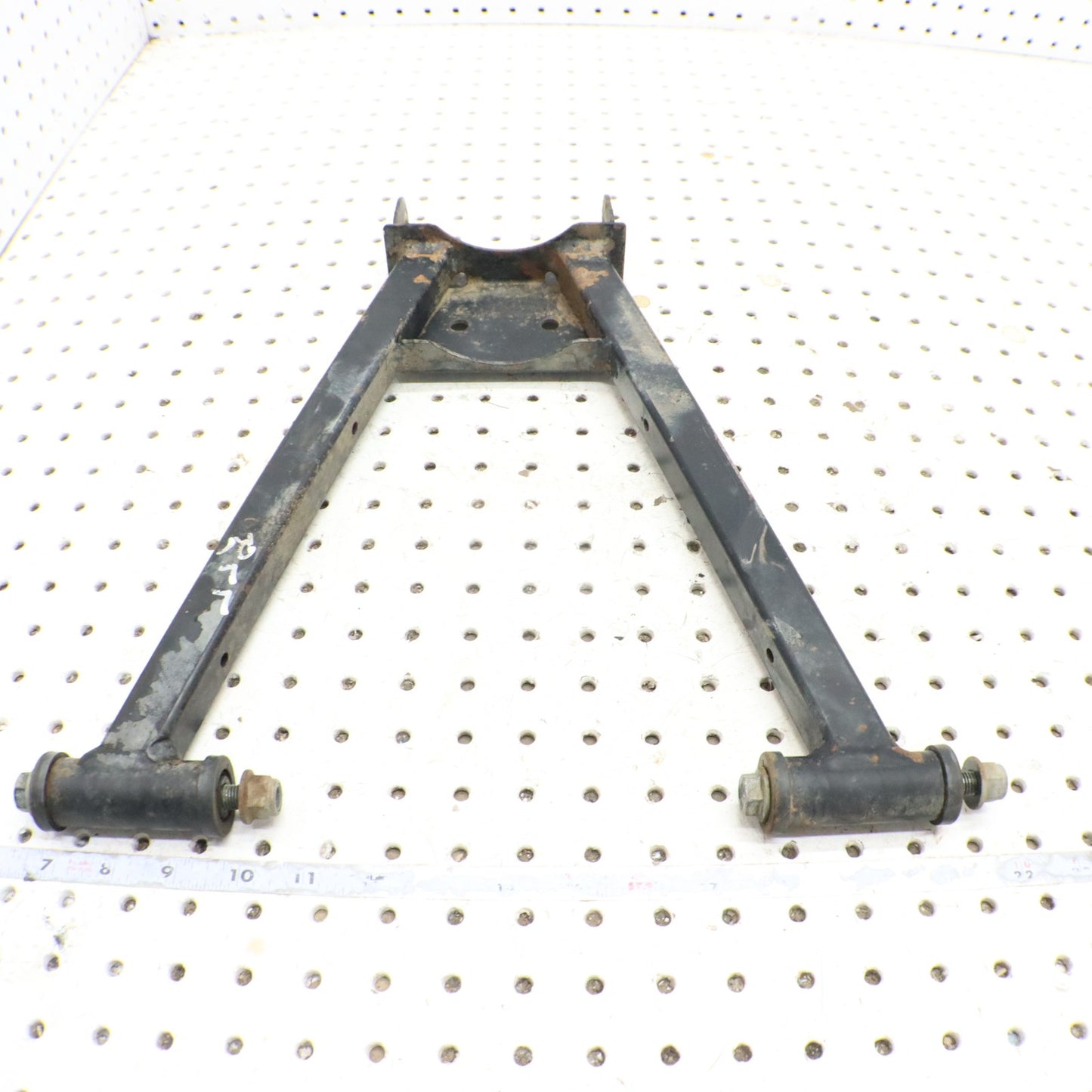 2013 Polaris Ranger 800 Lower Left Rear Control A Arm  1018185-458