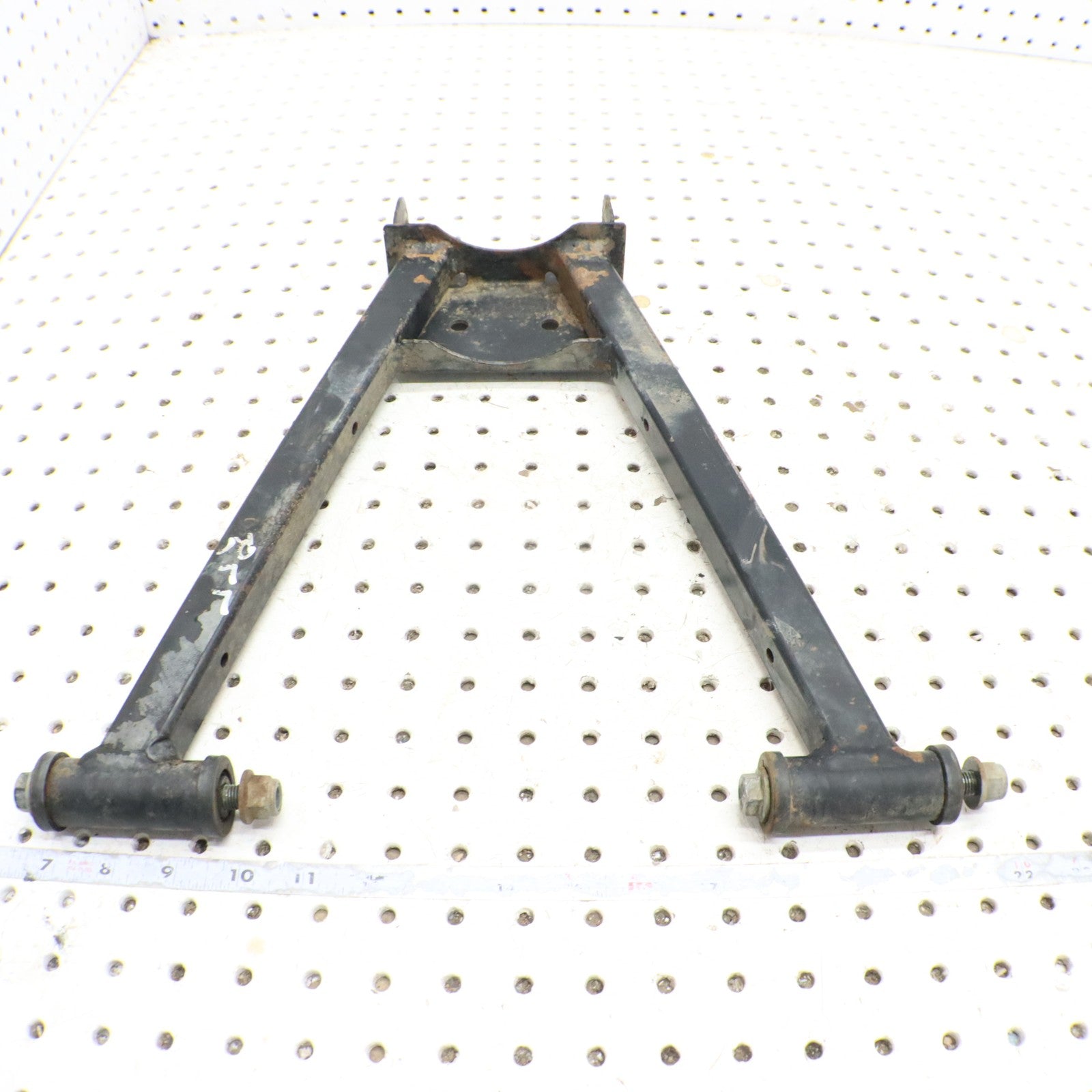 2013 Polaris Ranger 800 Lower Left Rear Control A Arm  1018185-458