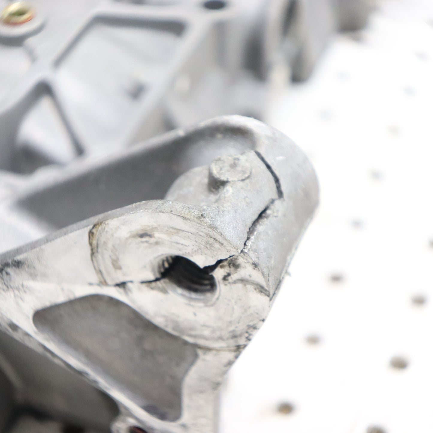 2016 Polaris Rush 800 Crankcase Engine Case Crank Case 2205651; 2207329 CORE