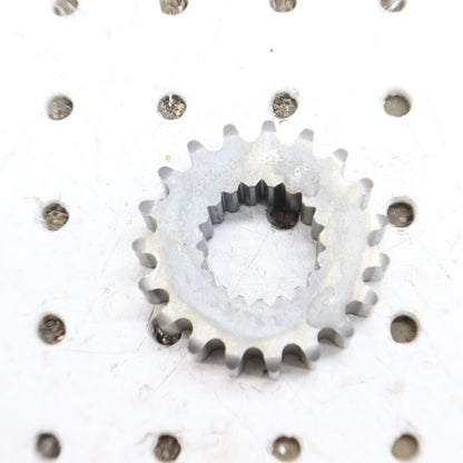 2016 Arctic Cat M8000 Chaincase Sprocket Gear Upper 2602-823 19T (13 Wide)