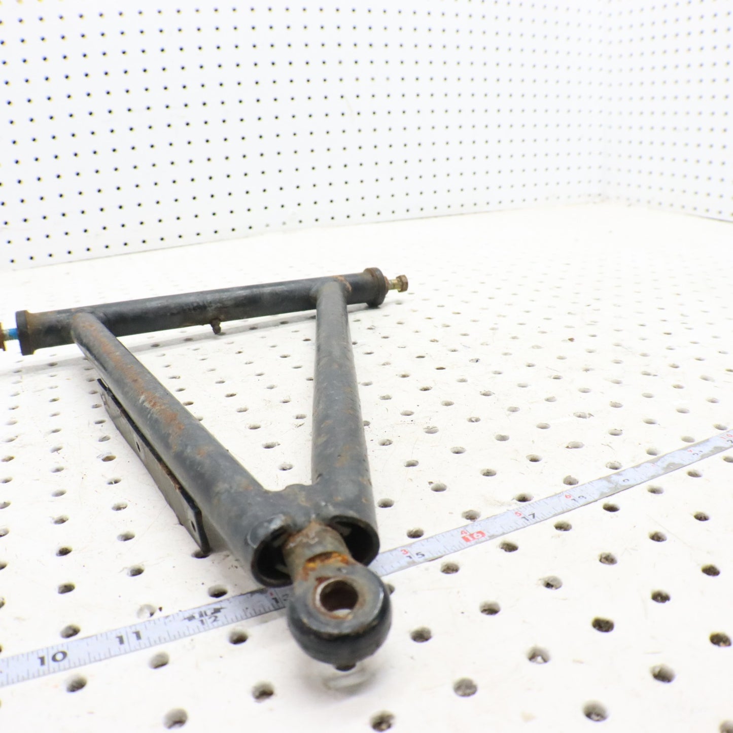 2009 Polaris Sportsman 800 Front Lower Right Control A Arm 2202866