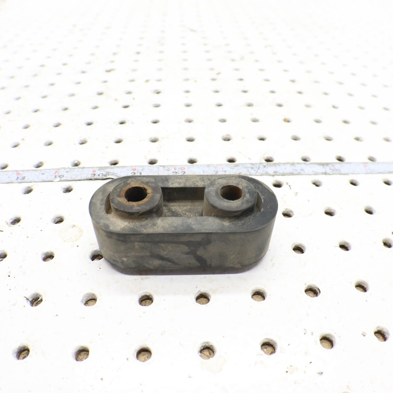 2013 POLARIS RANGER XP 900 EXHAUST MOUNT DAMPER ISOLATOR 5438965