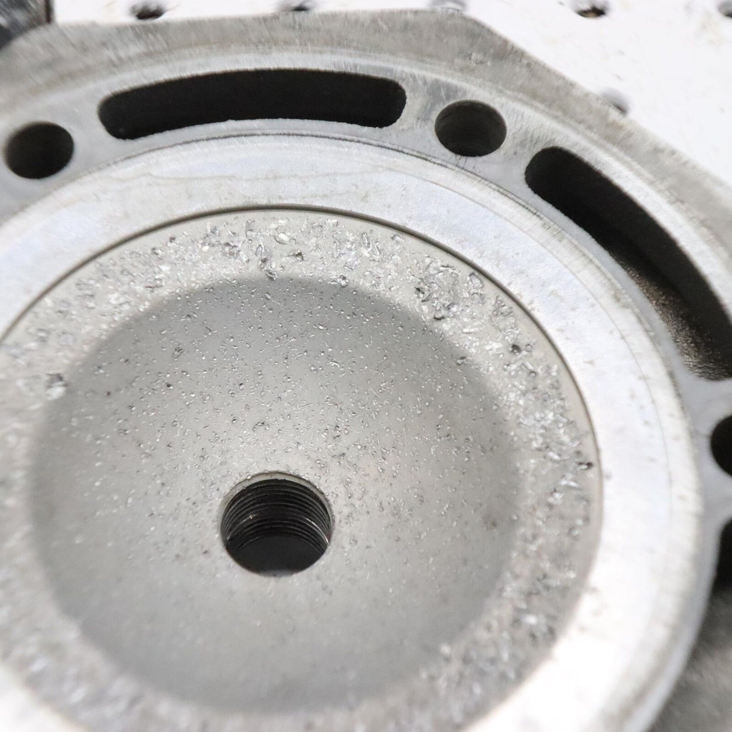 2002 ARCTIC CAT ZR 500 CYLINDER HEAD 3005-797 DINGED UP DOME