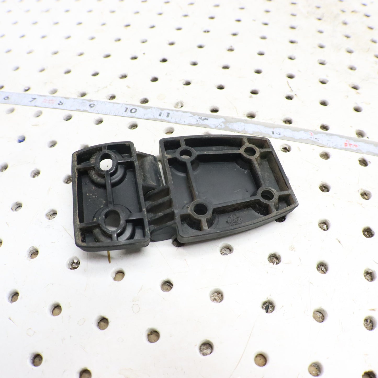 2013 Polaris Ranger 800 Hood Hinge 5437902