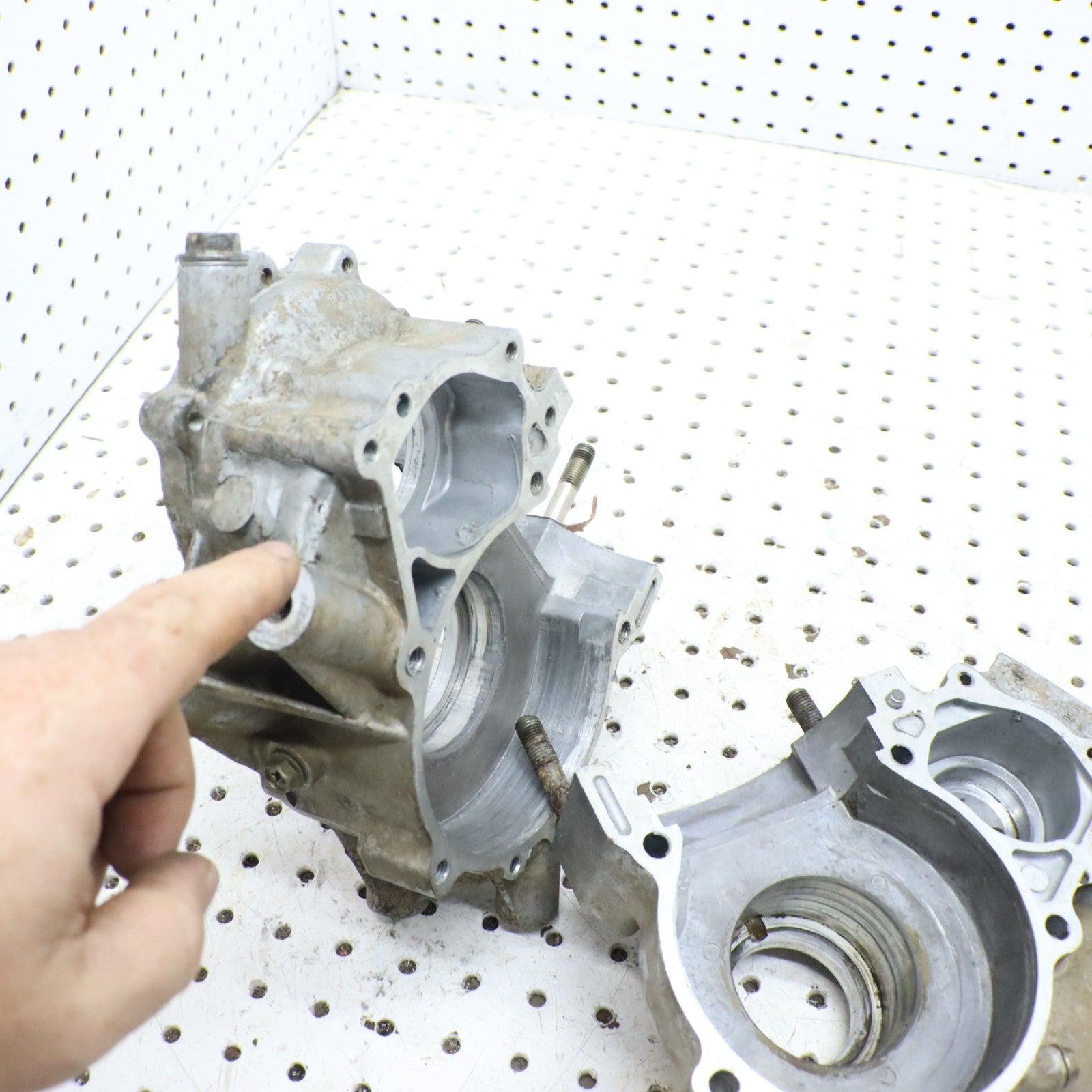 1998 Polaris Xplorer 400l Crankcase Engine Case 3084774 3086740