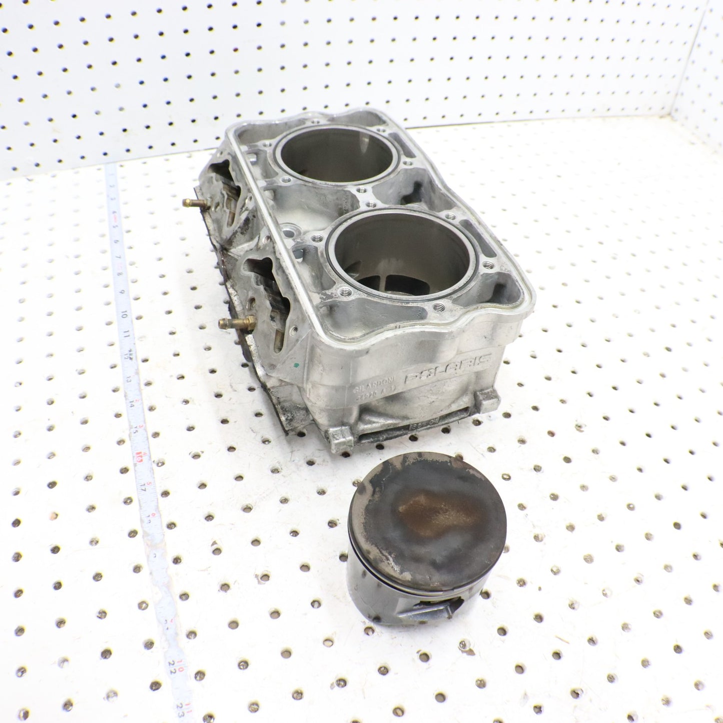 2016 Polaris Rush 800 Cylinder Jug 3022828 GOOD & PISTONS 2206158 2208214