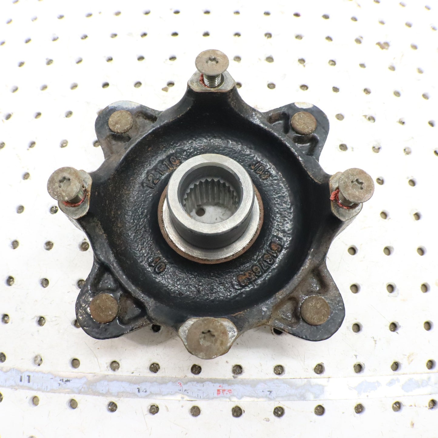 2013 Polaris Ranger 800 Front Wheel Hub 5137659-067